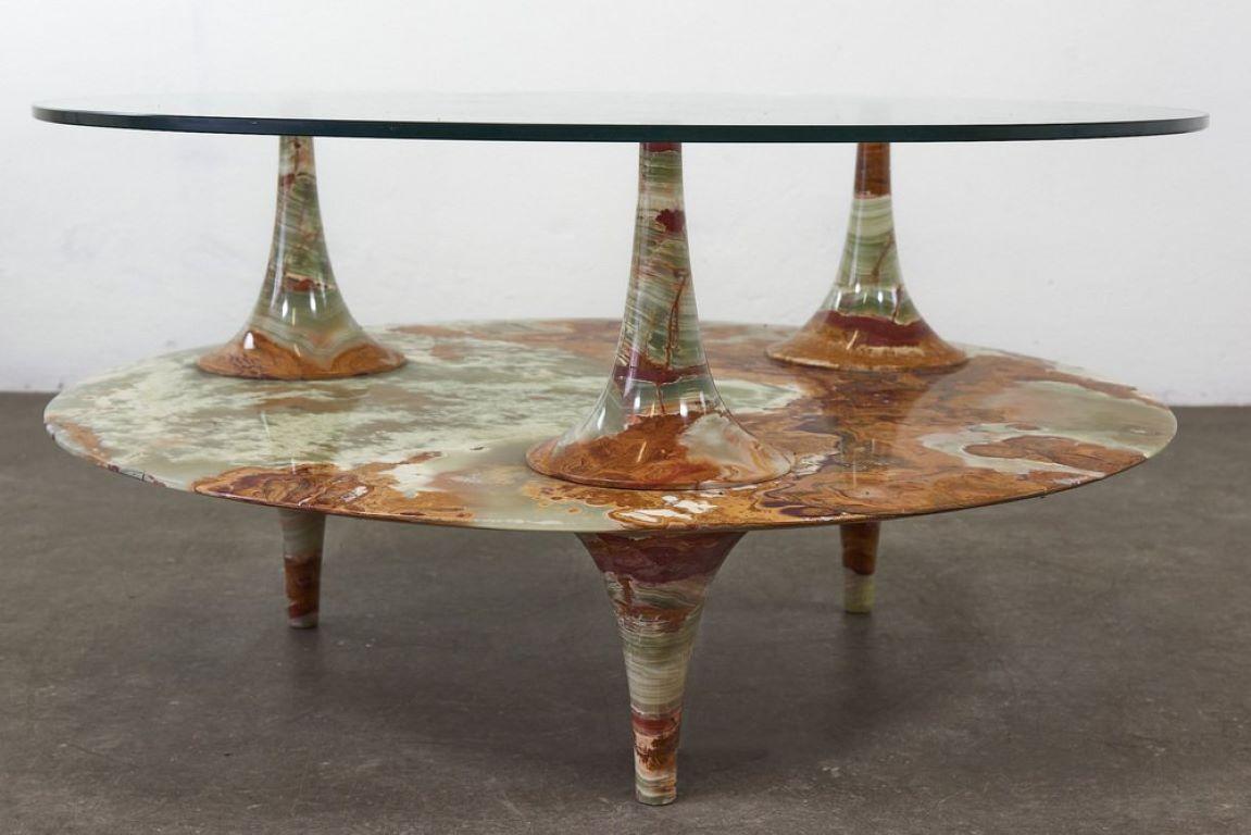 Mid-Century Modern Onyx coffee table with turned legs in the style of Angelo Mangiarotti 1960s For Sale