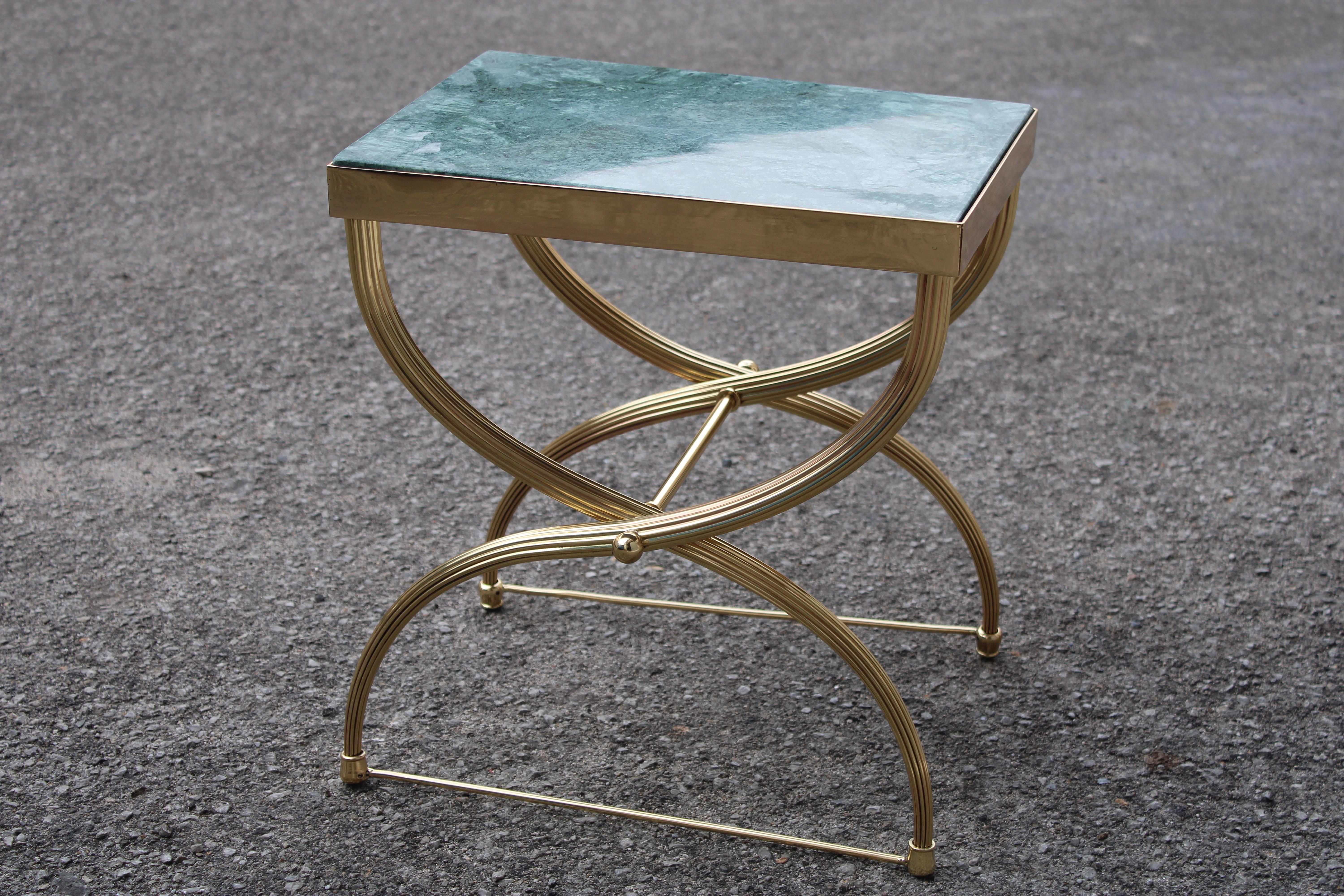 Tavolino in Ottone sagomato e marmo Verde Italia 1950 Style Paolo Buffa 
