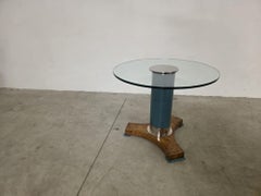 Table basse de style régence hollywoodienne par le fabricant allemand Thormer