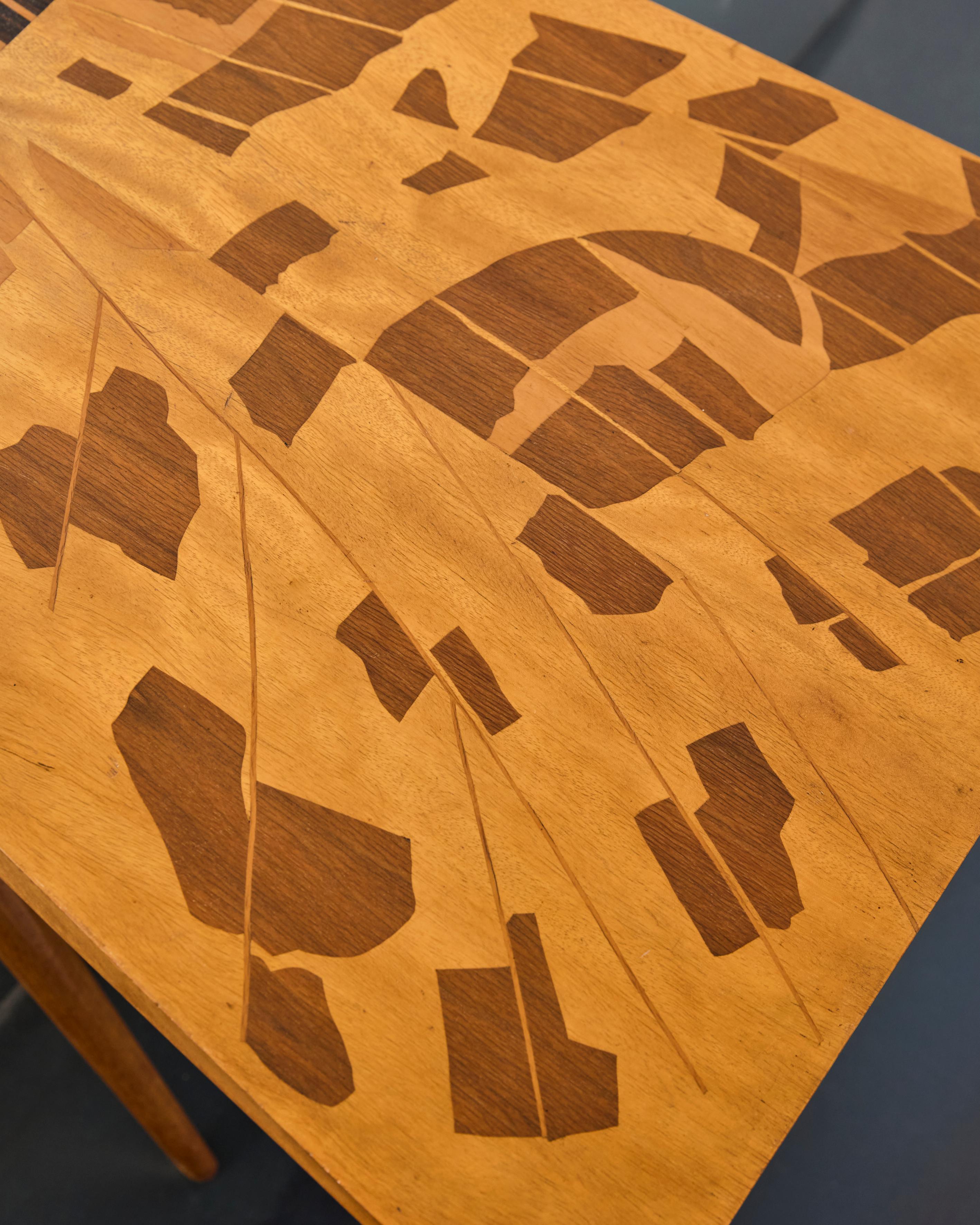 Bois Table d'appoint avec papillons, Marino Meo pour Scremin, 1950 en vente