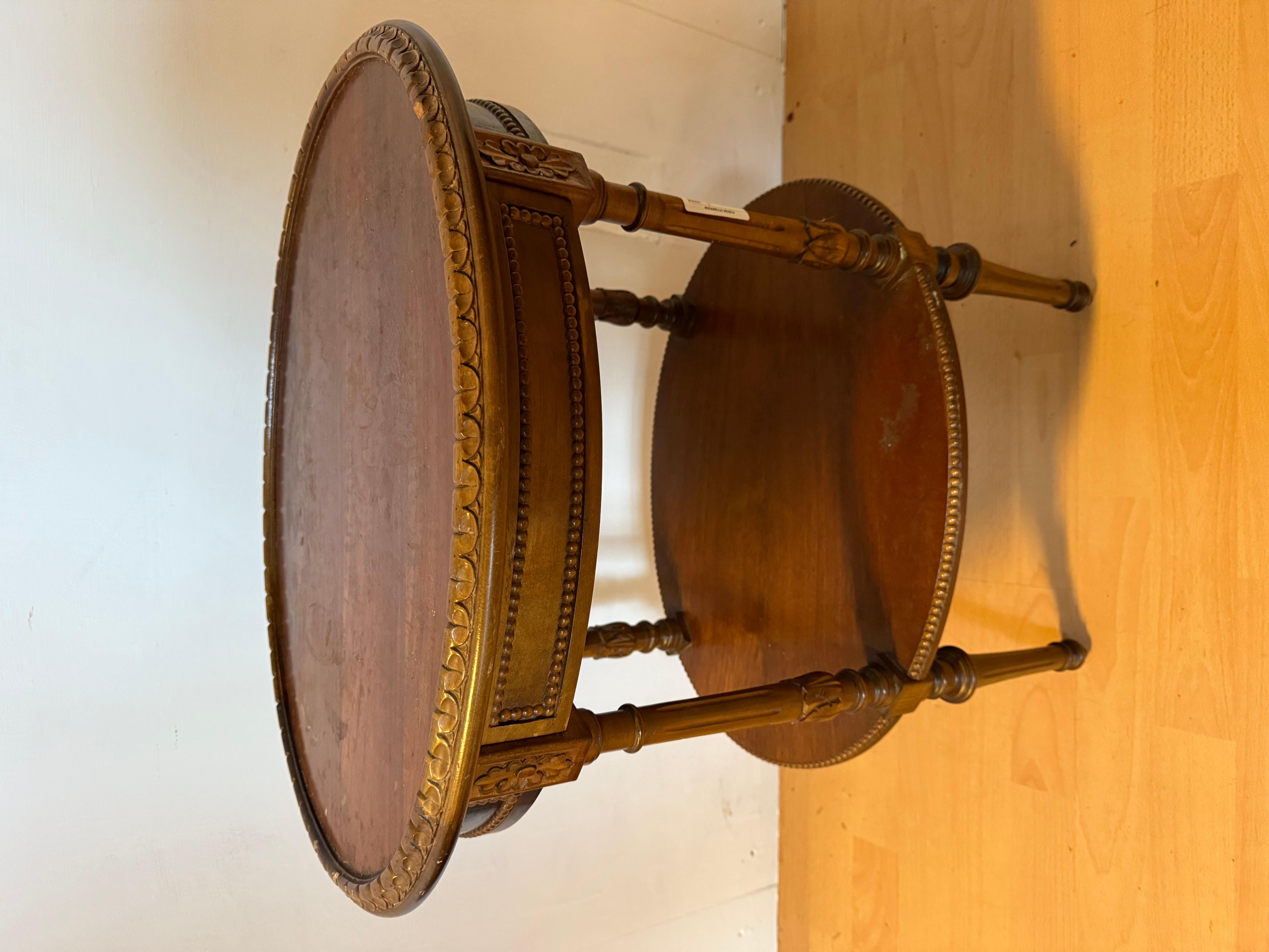 Italian Table basse italienne en noyer avec cassetino 20e siècle en vente