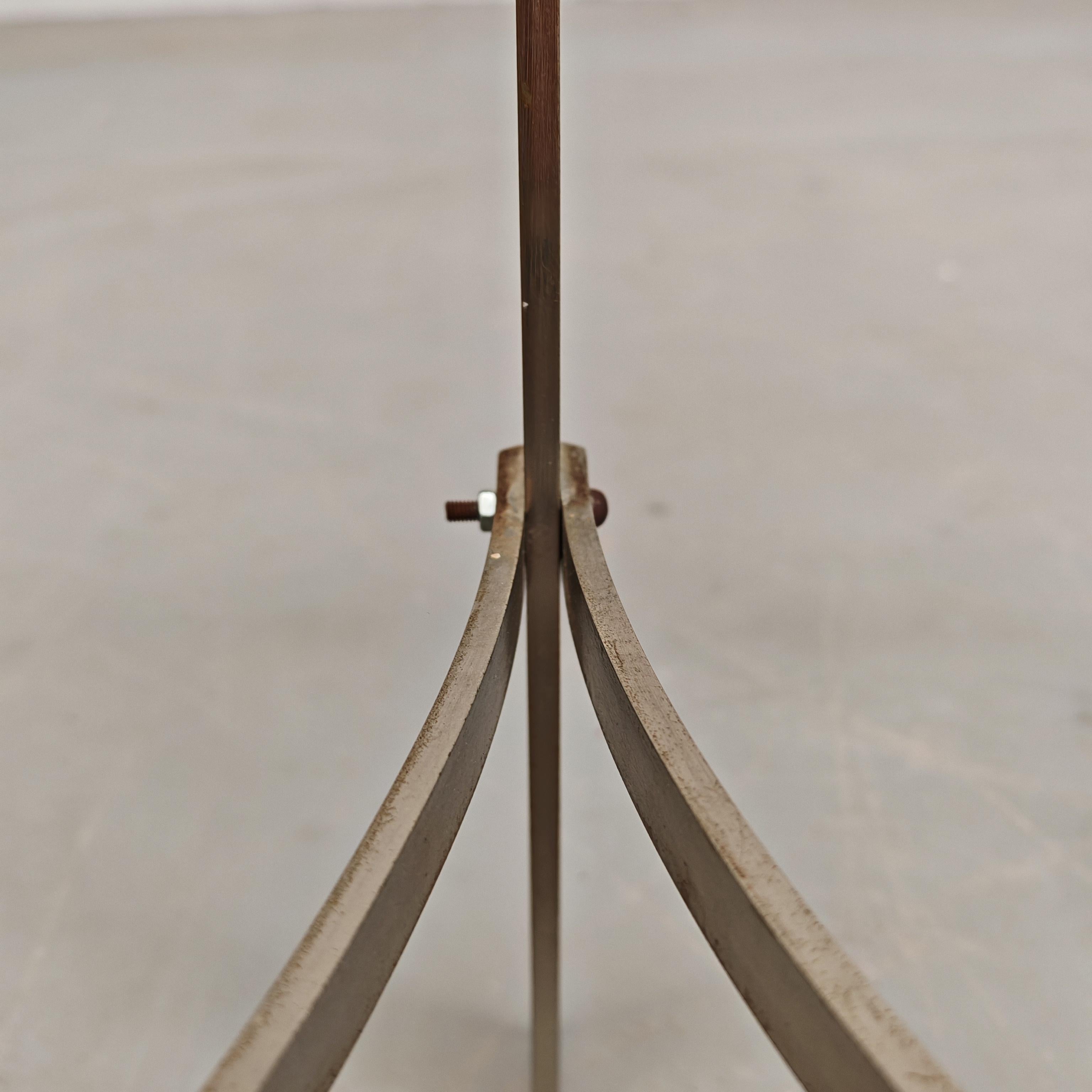 table d'appoint en verre et acier design italien des années 1960 Bon état - En vente à Milano, MI