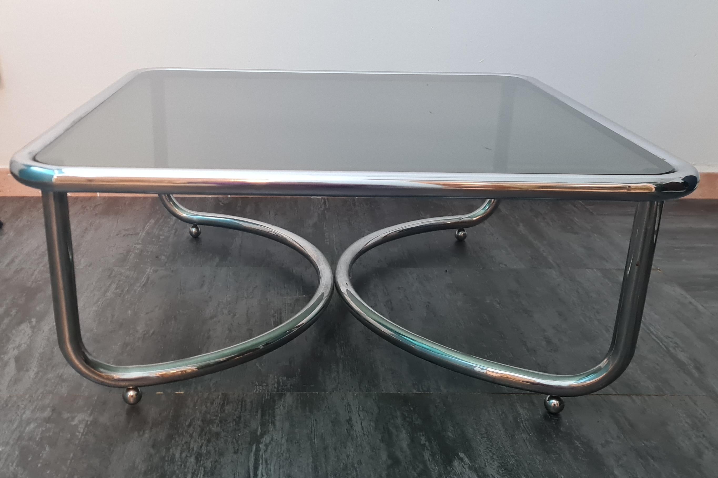 Steel Locus Solus coffee table by Gae Auelenti for Poltronova