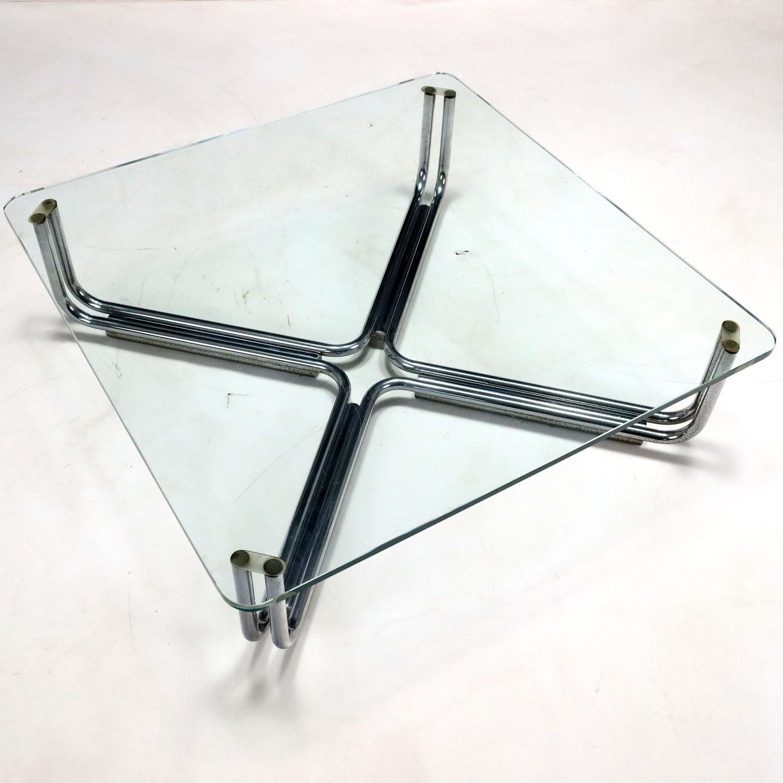 Mid-Century Modern Coffee table Model '784' by Gianfranco Frattini glass top