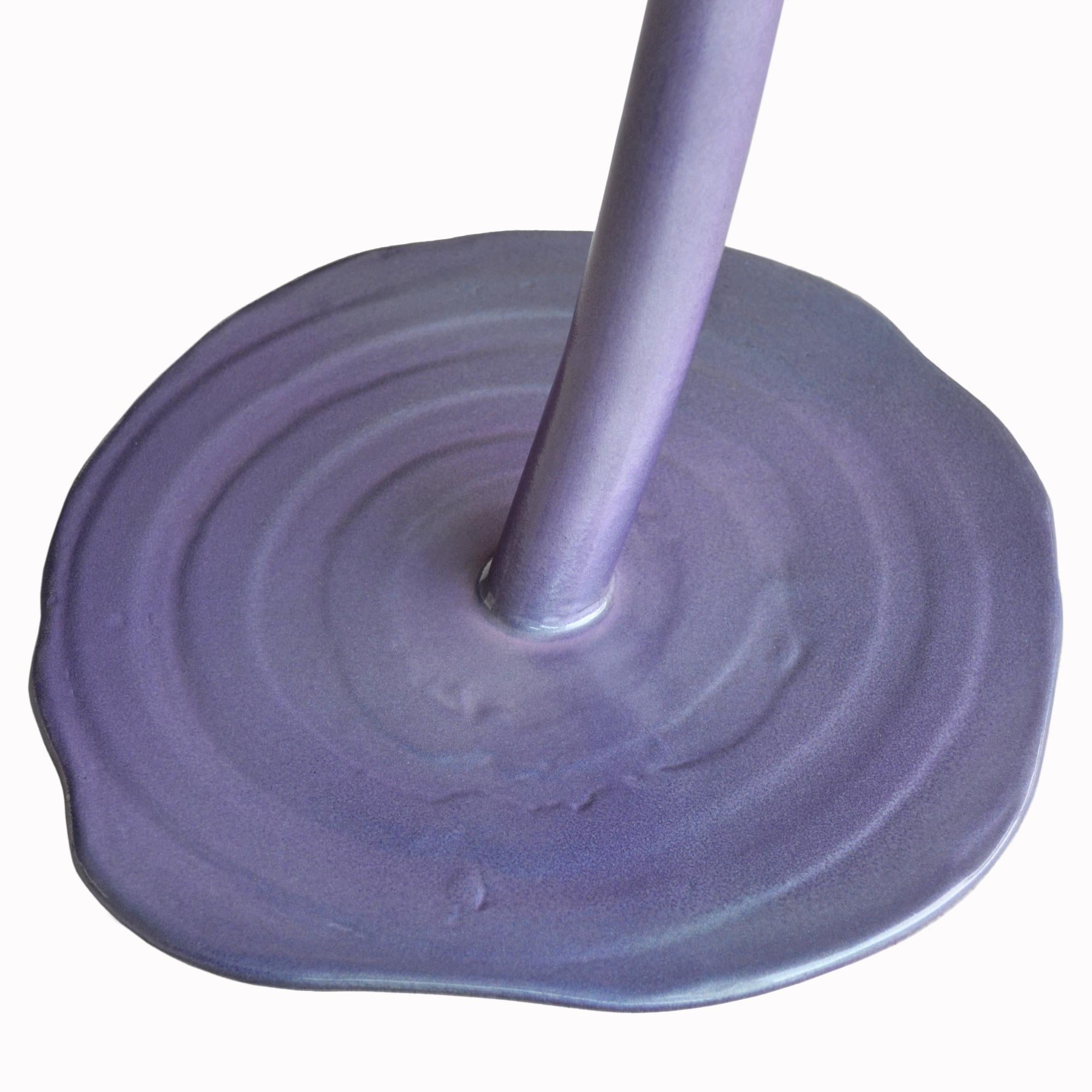 Italian Tavolino Ninfea Viola Base Ferro Viola Cangiante Fatto a Mano da Cupioli Italy in vendita