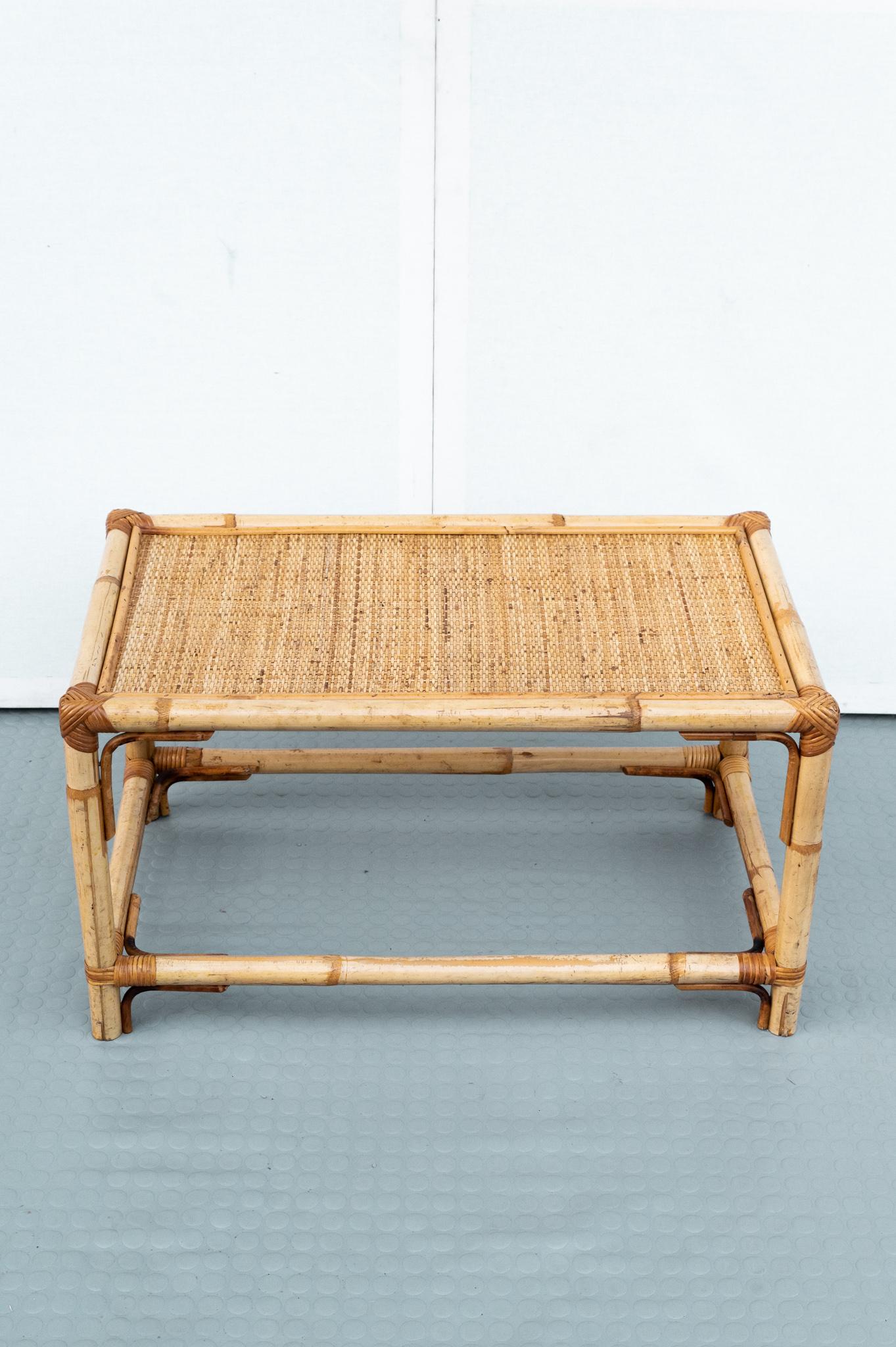 Rectangular Coffee Table in Bamboo, Rattan and Wicker, Made in Italy, 1960s. 
Square bamboo and rattan coffee table with wicker top. 
The price of shipping is for the Italian territory, for the islands and for shipping abroad quote on request.