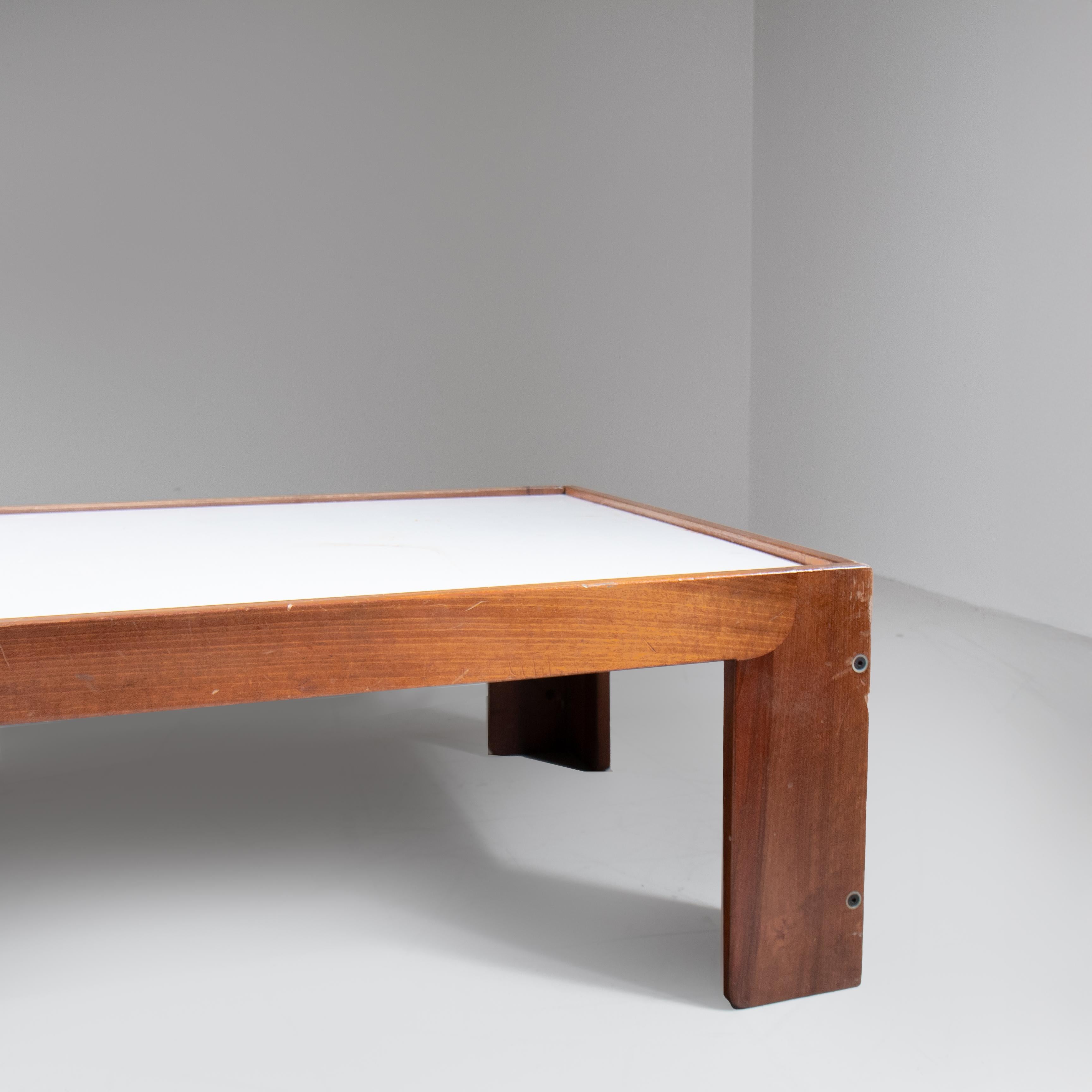 Rectangular coffee table mod. 771, Afra and Tobia Scarpa, Cassina For Sale 5