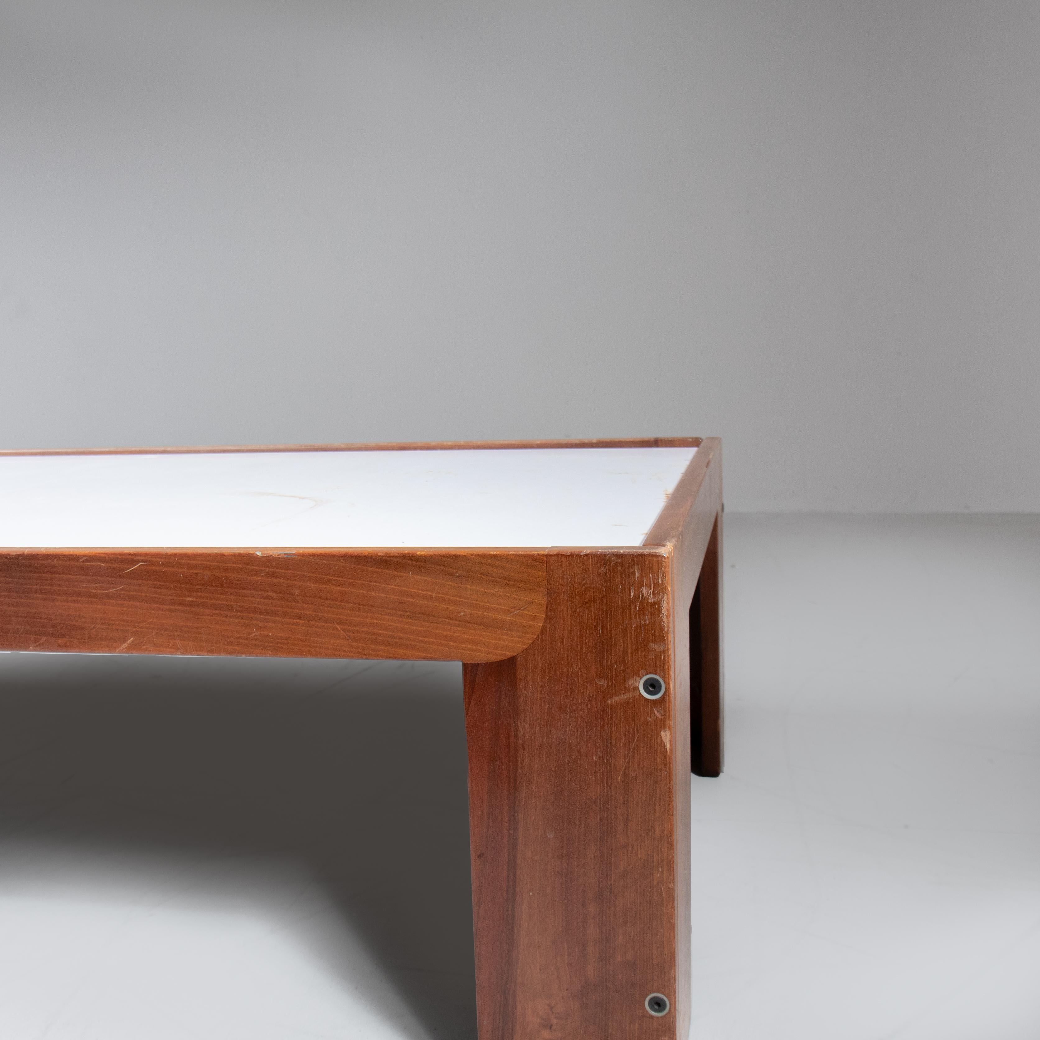 Rectangular coffee table mod. 771, Afra and Tobia Scarpa, Cassina For Sale 7