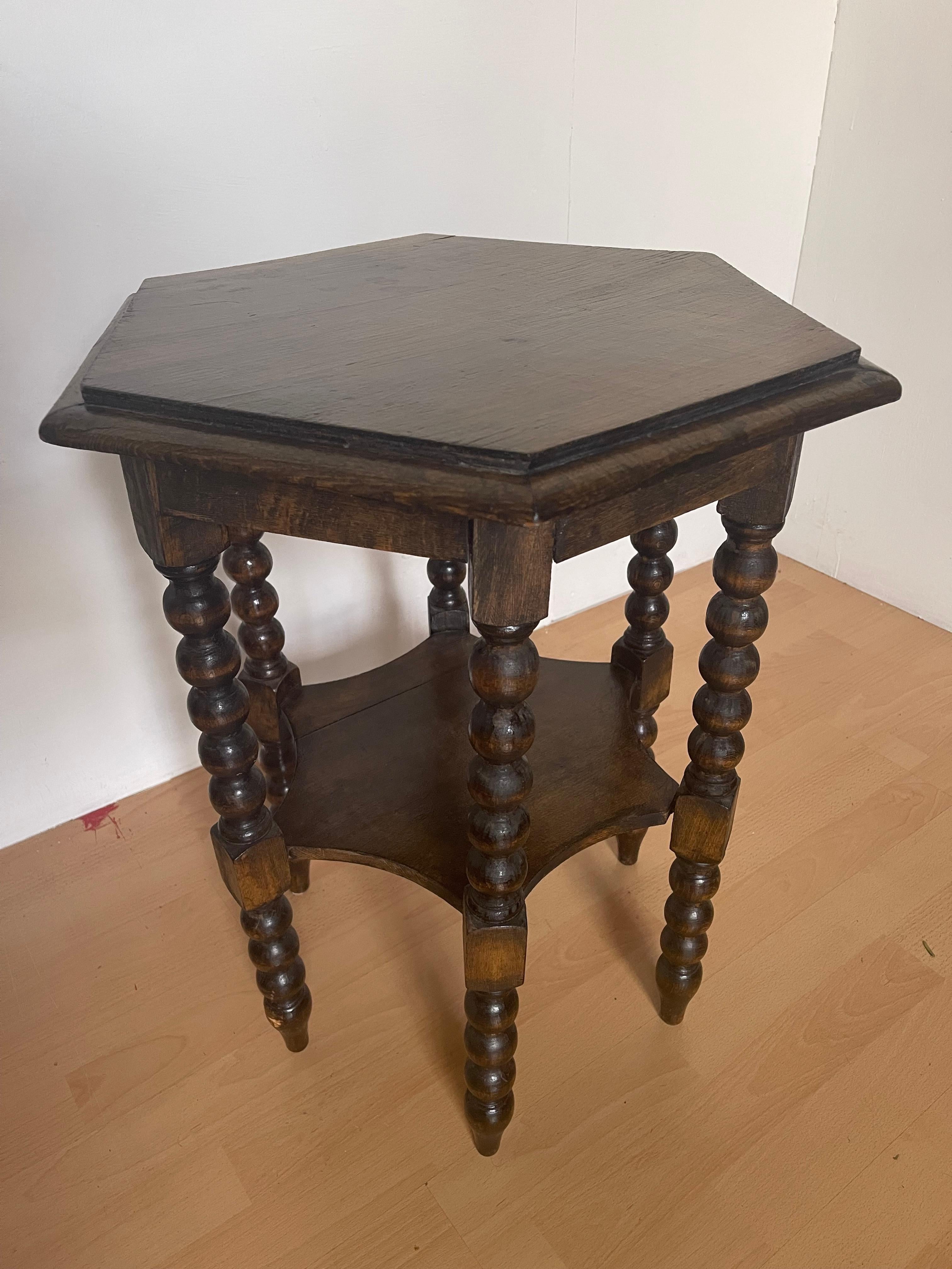 Mesa de centro vintage Rocchetto hexagonal de madera de los años 98 Italian en venta