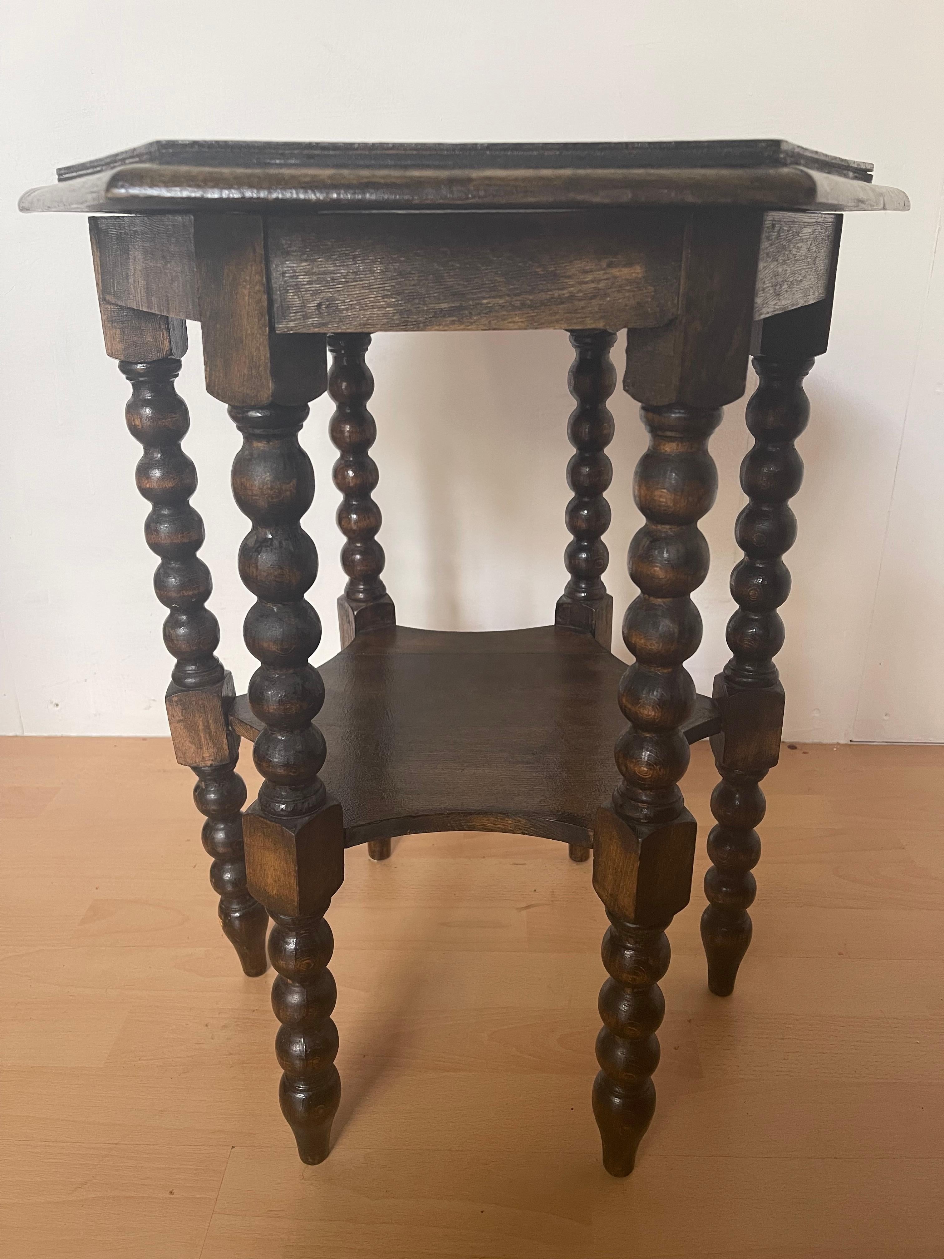 Mesa de centro vintage Rocchetto hexagonal de madera de los años 98 Otro en venta
