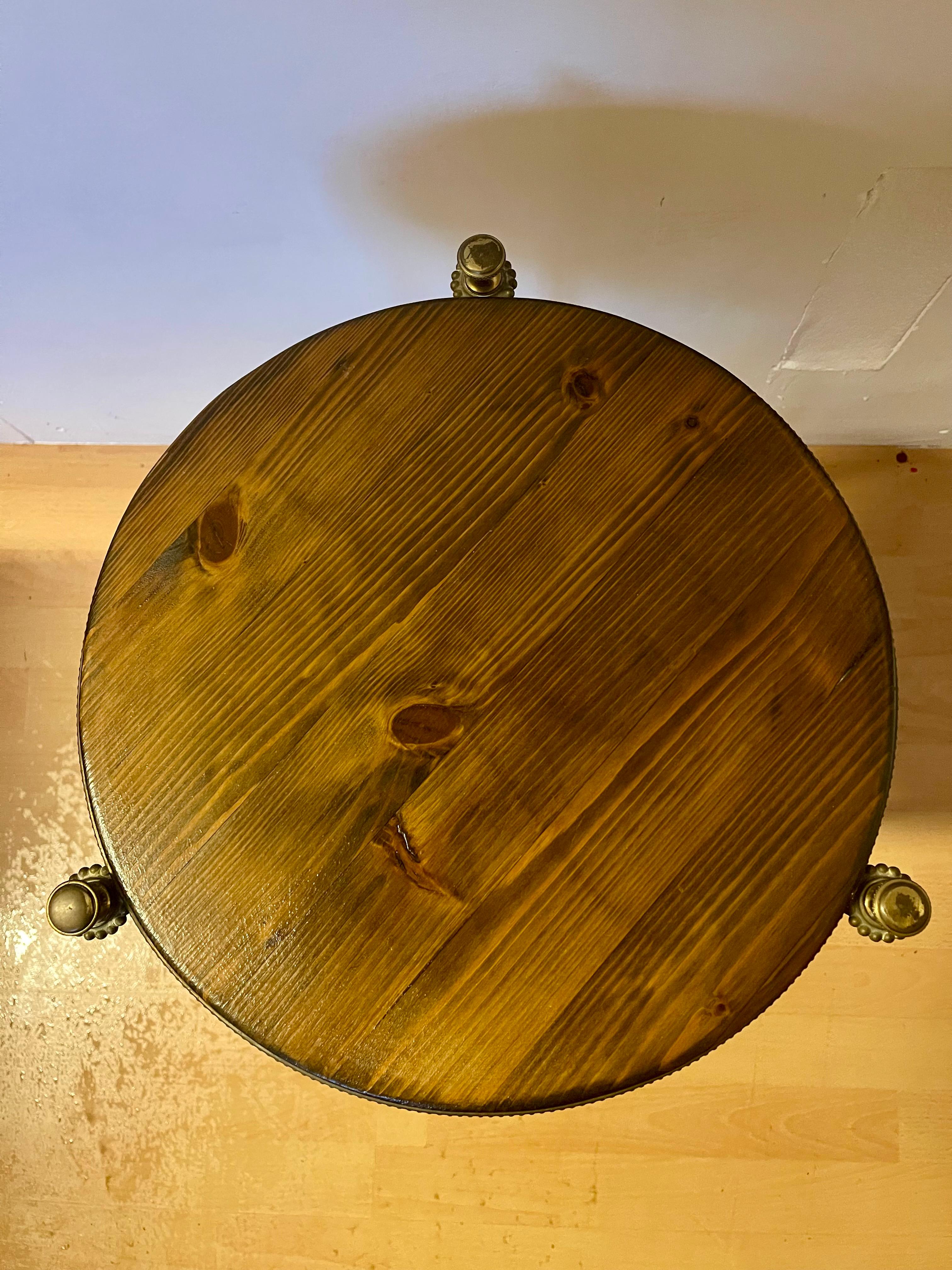 Bronze Two-shelf round brass and wood vintage Italian style coffee table For Sale