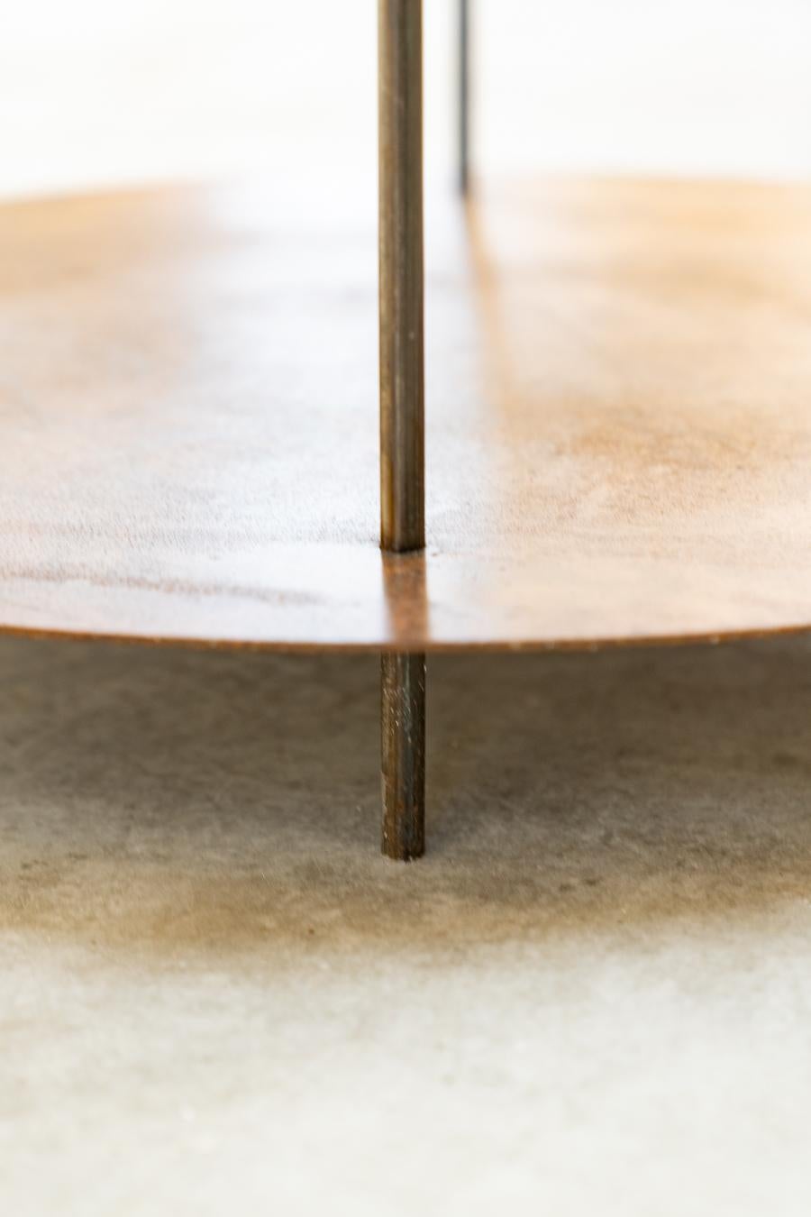 Tavolino rotondo da salotto, in metallo con decorazioni serigrafate, stile Line in vendita 8