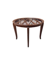 Tavolino rotondo in legno di noce con piano in vetro, Italia, attribuito a Paolo