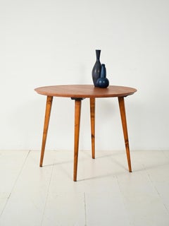 Table basse ronde scandinave en teck et hêtre des années 1950/60