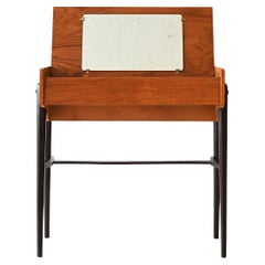 Scandinavian coffee table with flip top