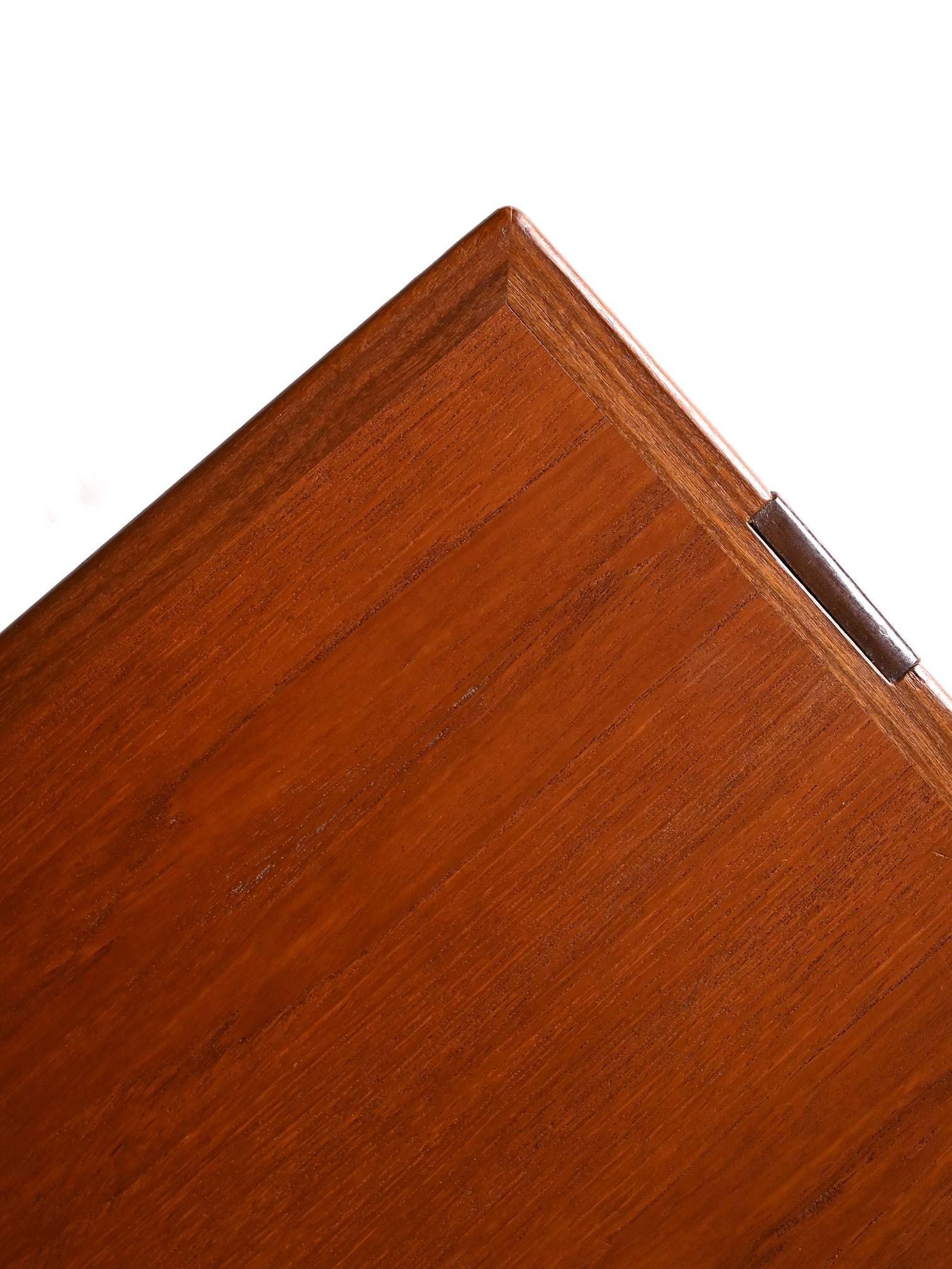 Mid-20th Century Table basse scandinave en teck Erik Wørts IKEA en vente