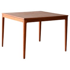 Scandinavian teak coffee table Alberts for Tibro 1950s
