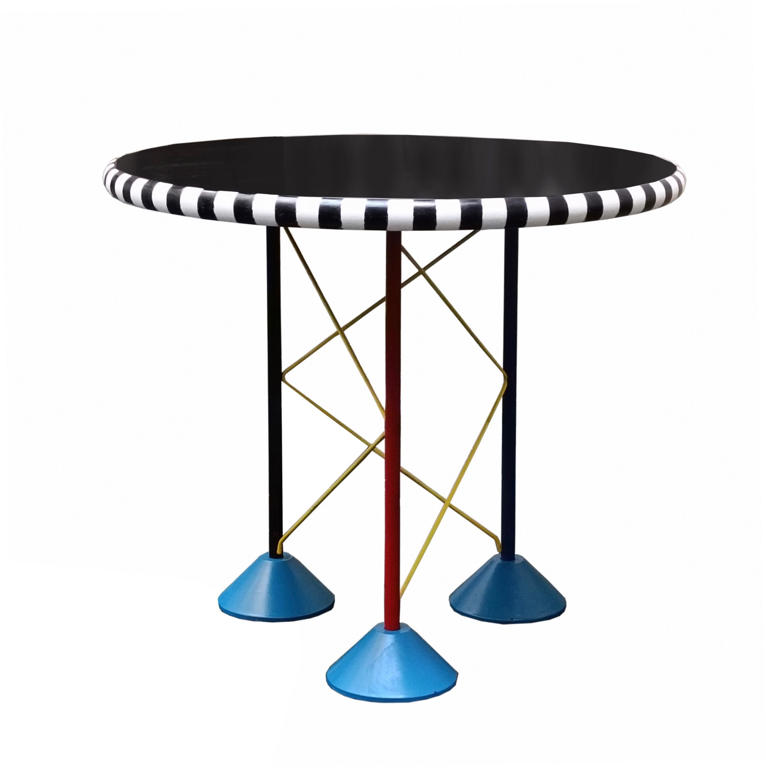 Mid-Century Modern Memphis Style Round Coffee Table, Italy 1980s