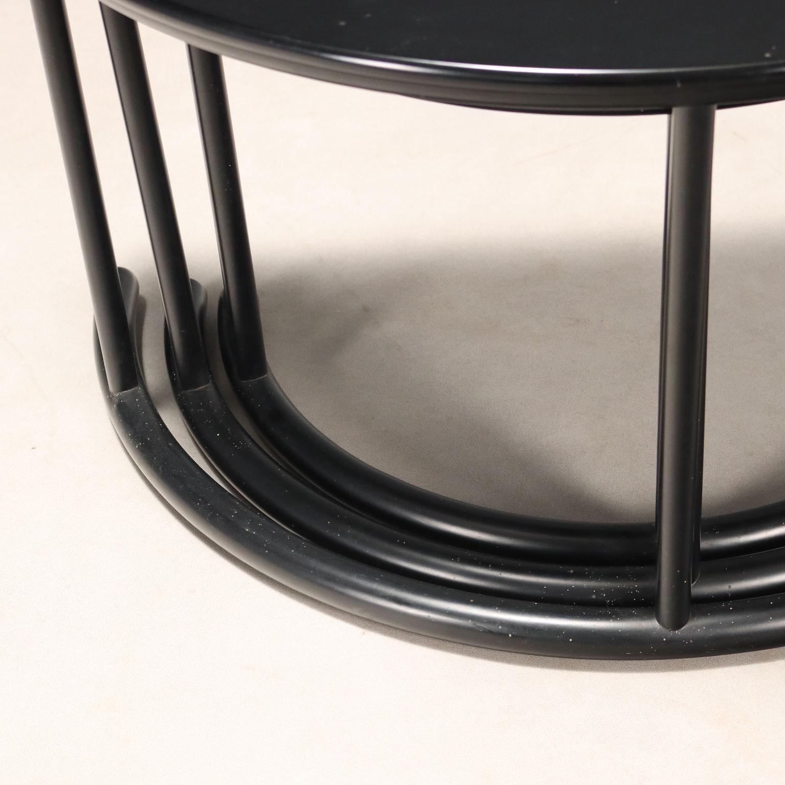 Fine XX secolo Tavolino Tria di Gianfranco Frattini per Acerbis, Anni 80 in vendita