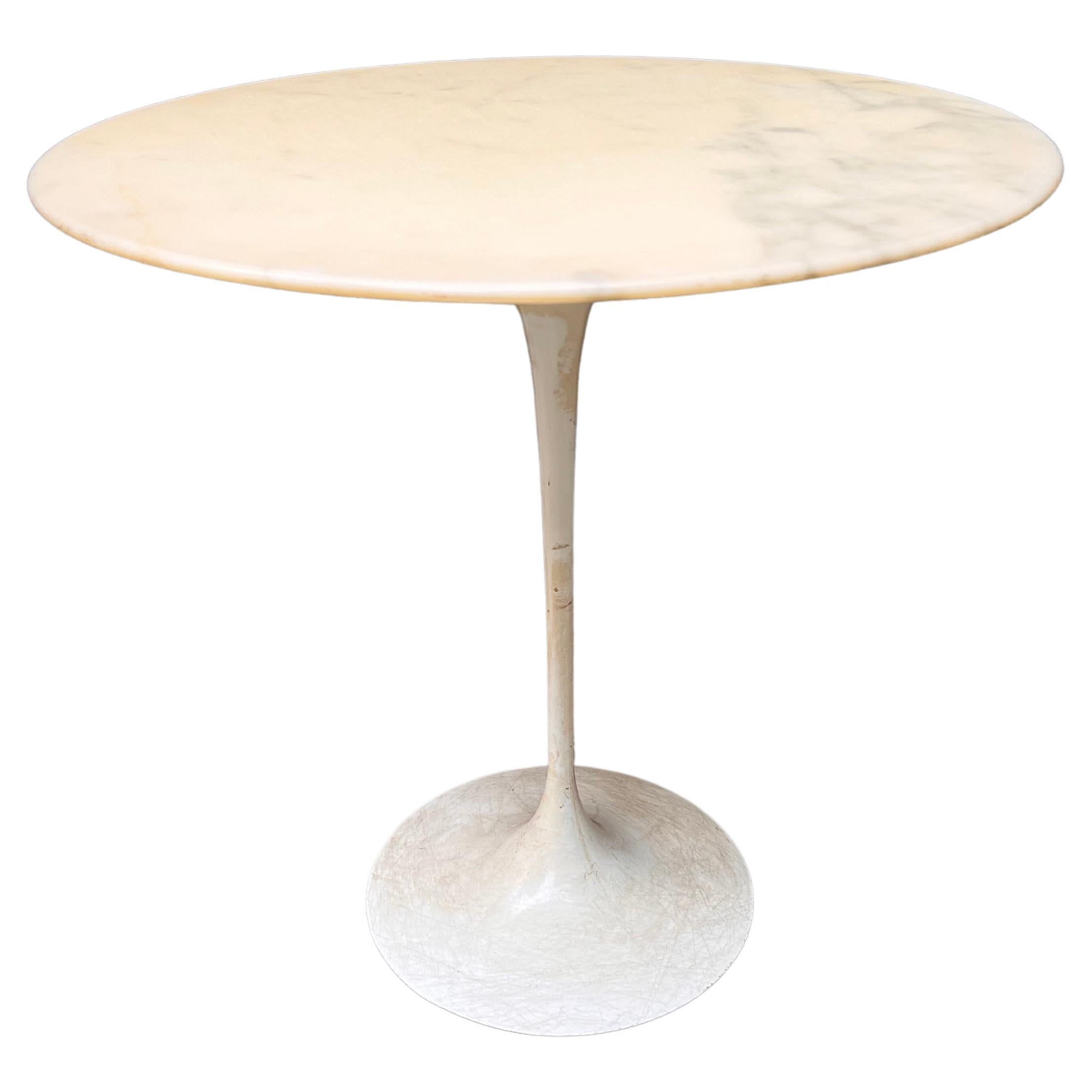 Tavolino Tulip di Eero Saarinen per Knoll - Marmo Bianco Carrara - Anni '60