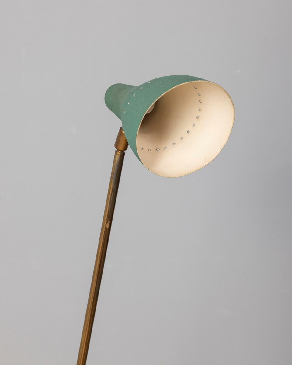 Métal Tavolino vintage anni 50 con lampada e portariviste design Italiano en vente