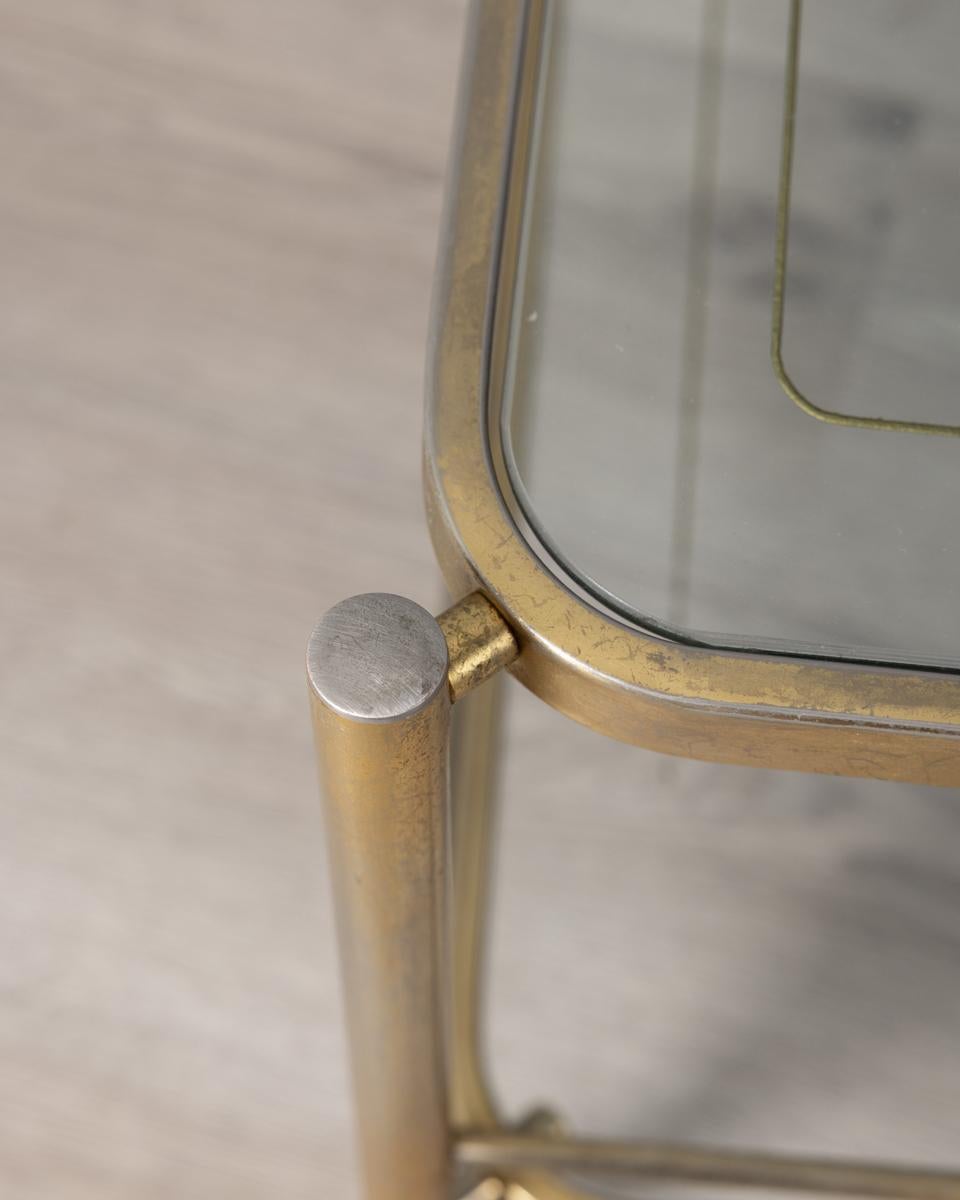 Italian Tavolino vintage anni 70 in metallo dorato e vetro design Allegri Parma in vendita