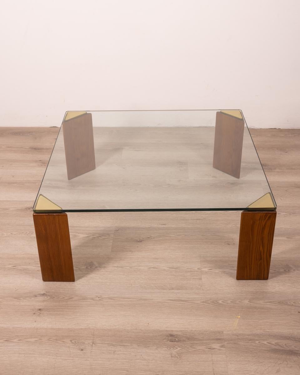 Vintage 80's brass wood and glass coffee table Italian design For Sale 3