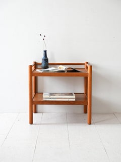 Vintage coffee table with double shelf