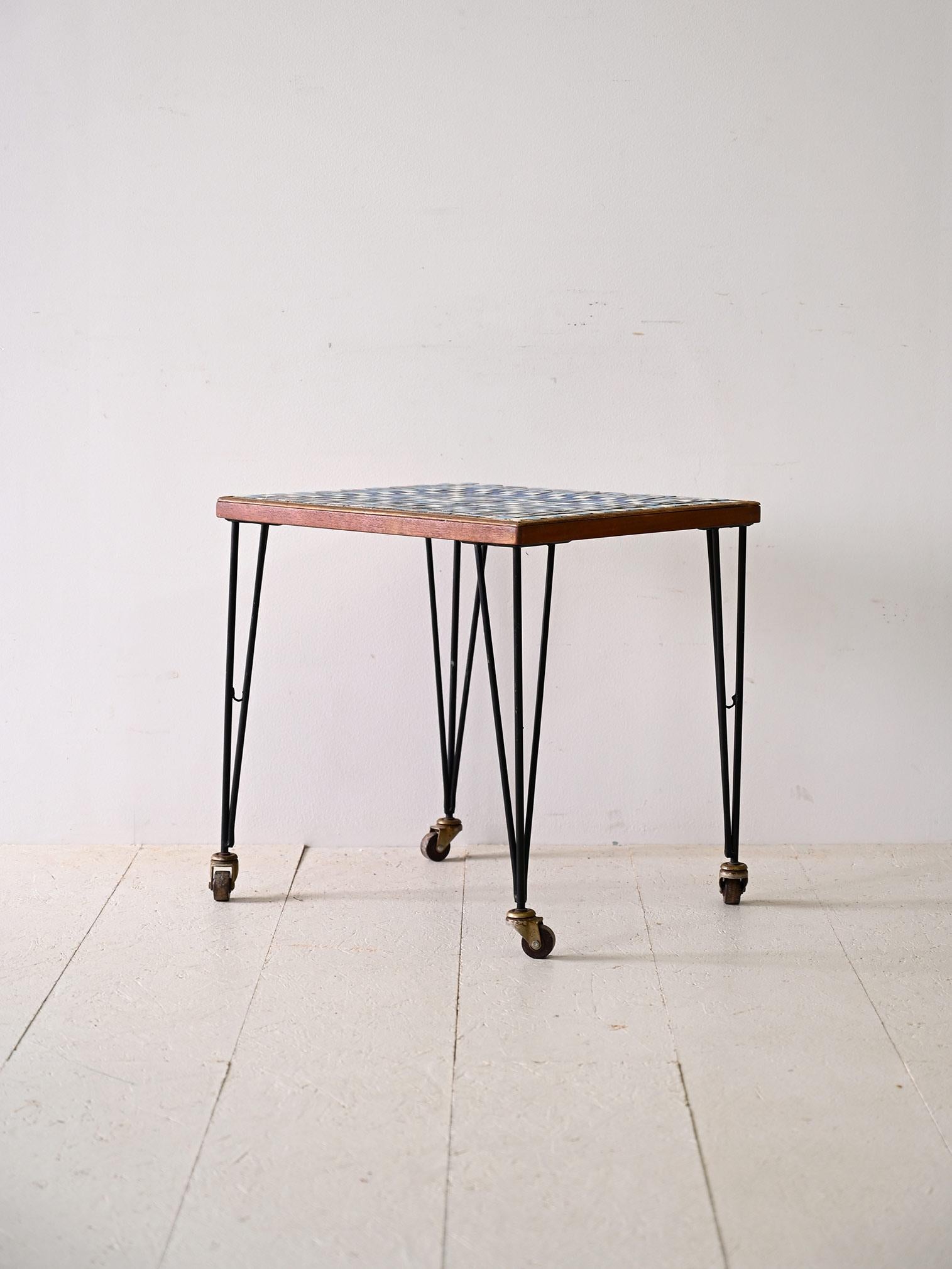 Table basse vintage avec mosaïque Bon état - En vente à Brescia, IT