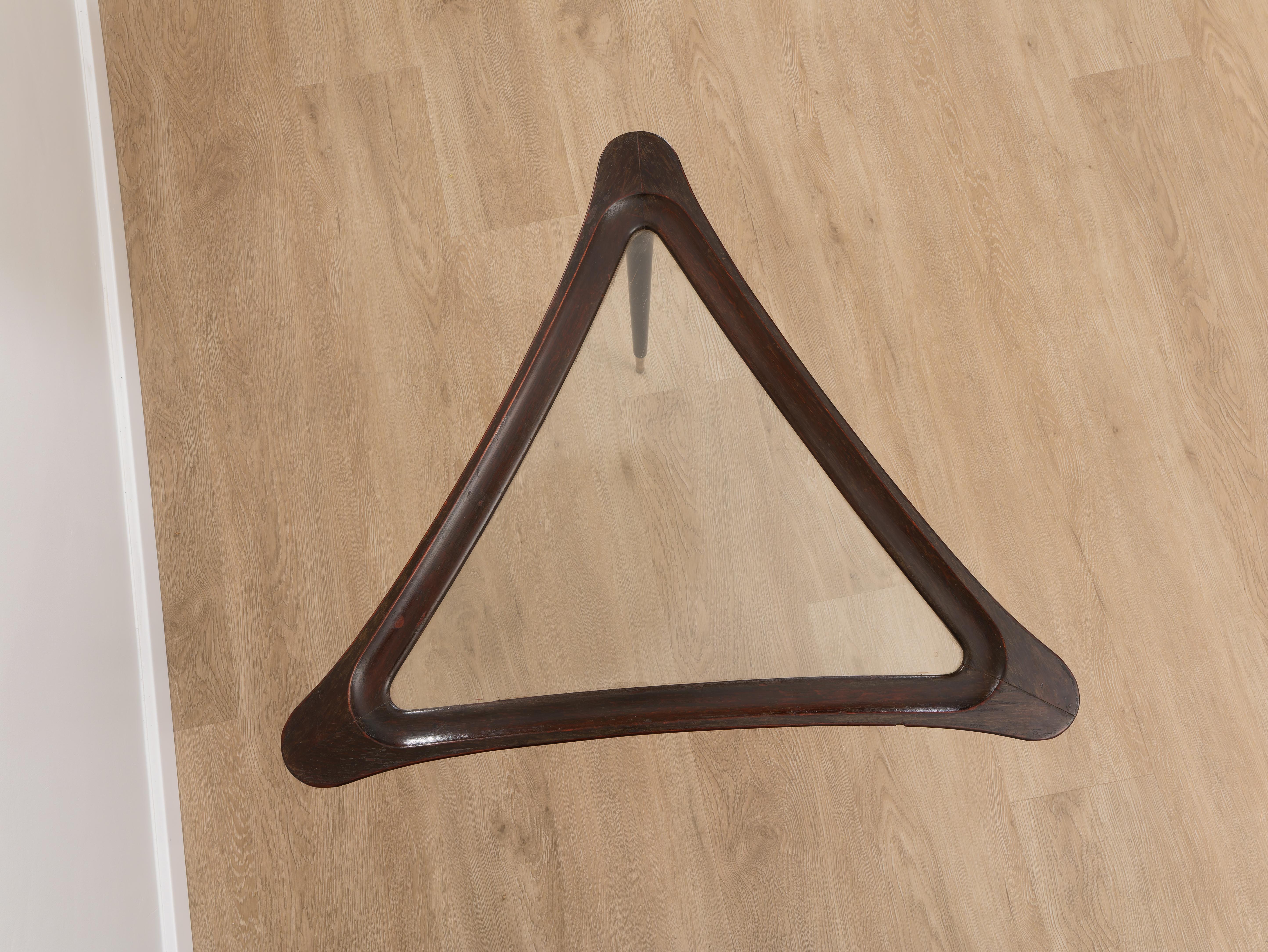 Art Deco Vintage coffee table for living room in the style of Osvaldo Borsani, 1940s For Sale