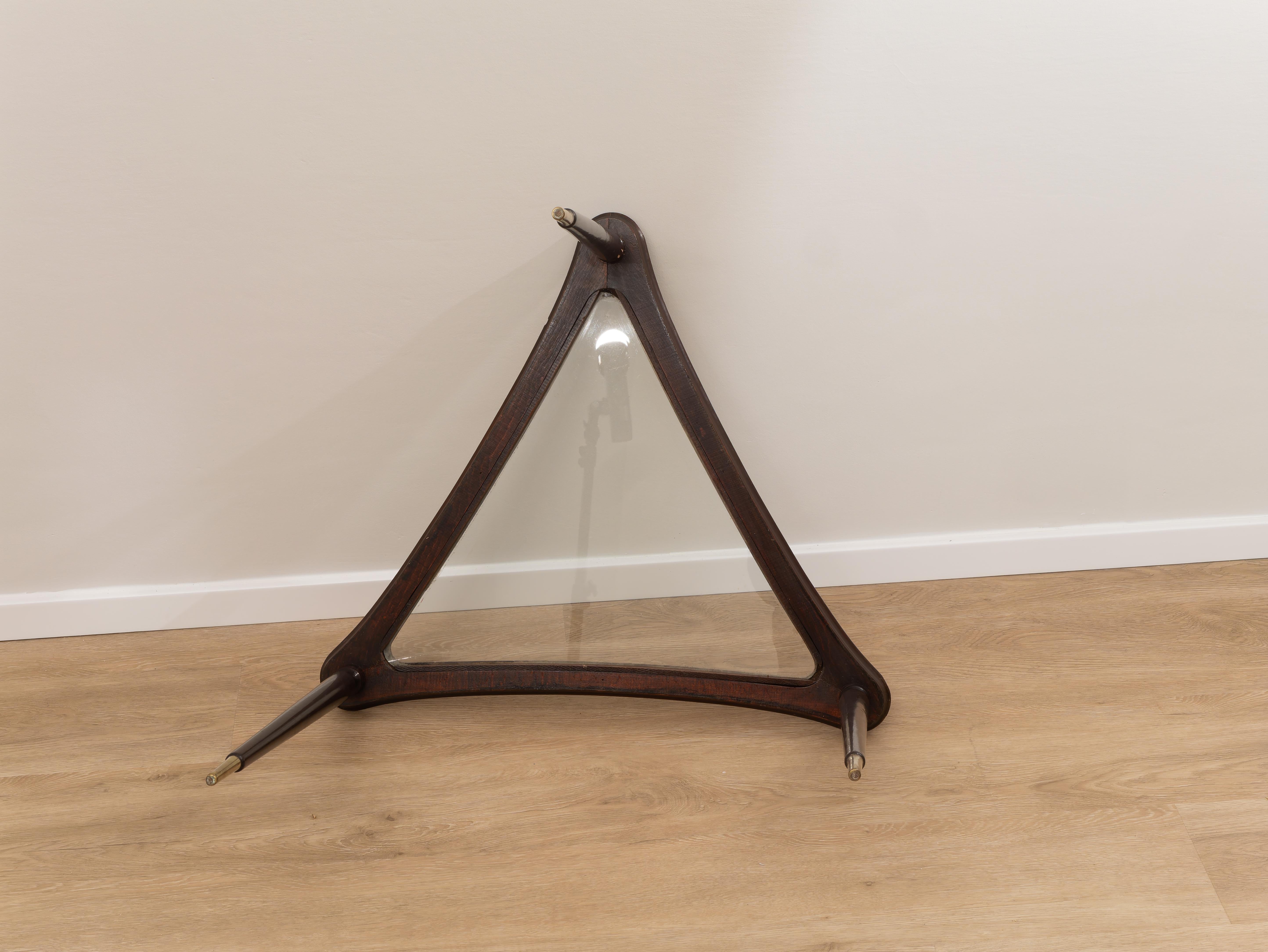 Vintage coffee table for living room in the style of Osvaldo Borsani, 1940s For Sale 1