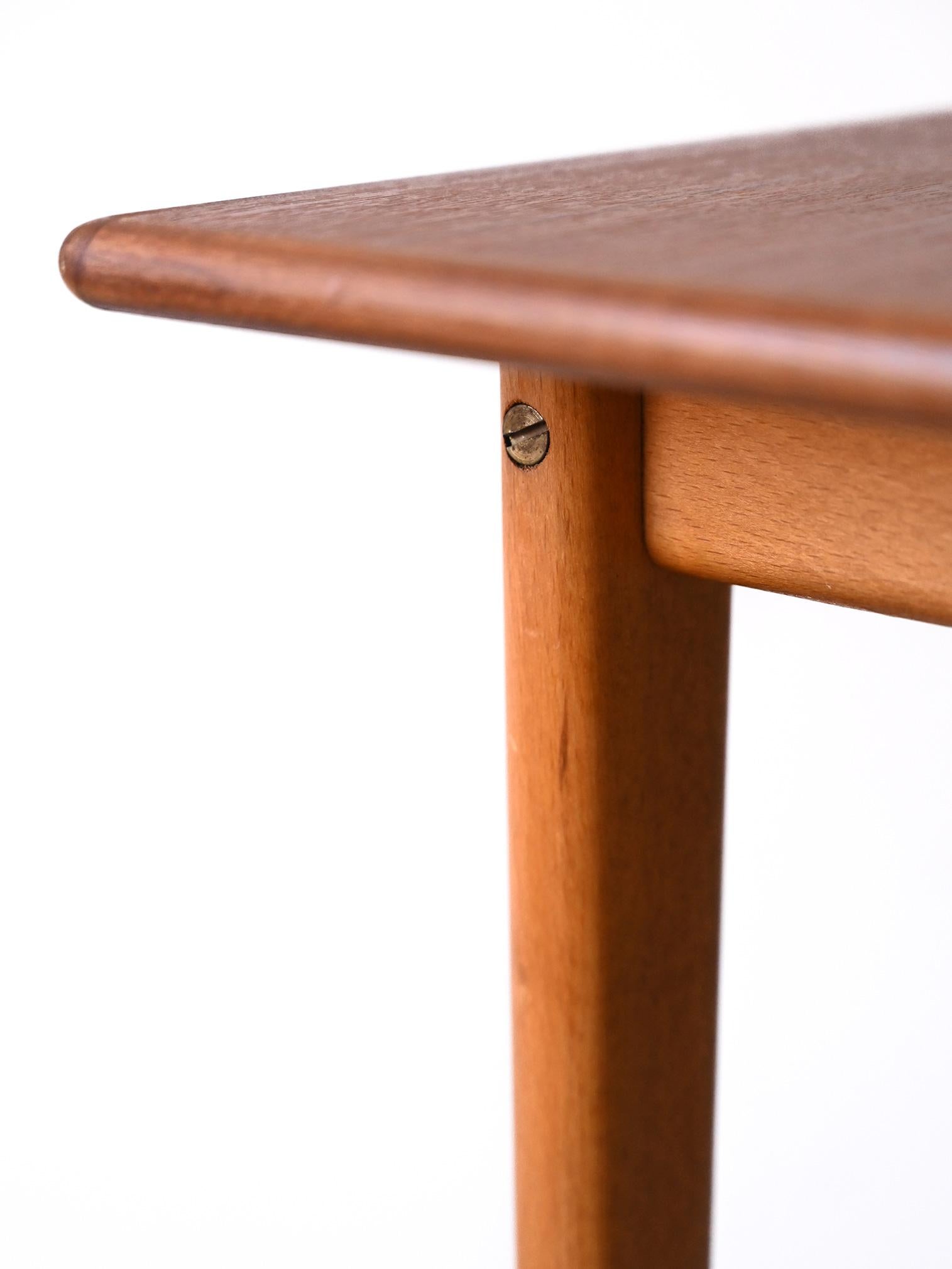 Mid-20th Century Vintage Teak End Table For Sale