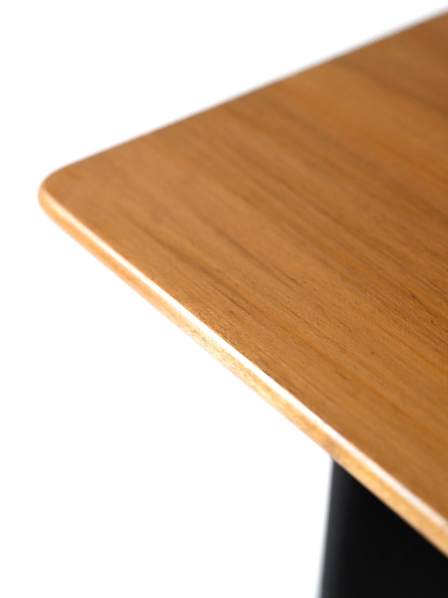 Table basse vintage NK en vente 1