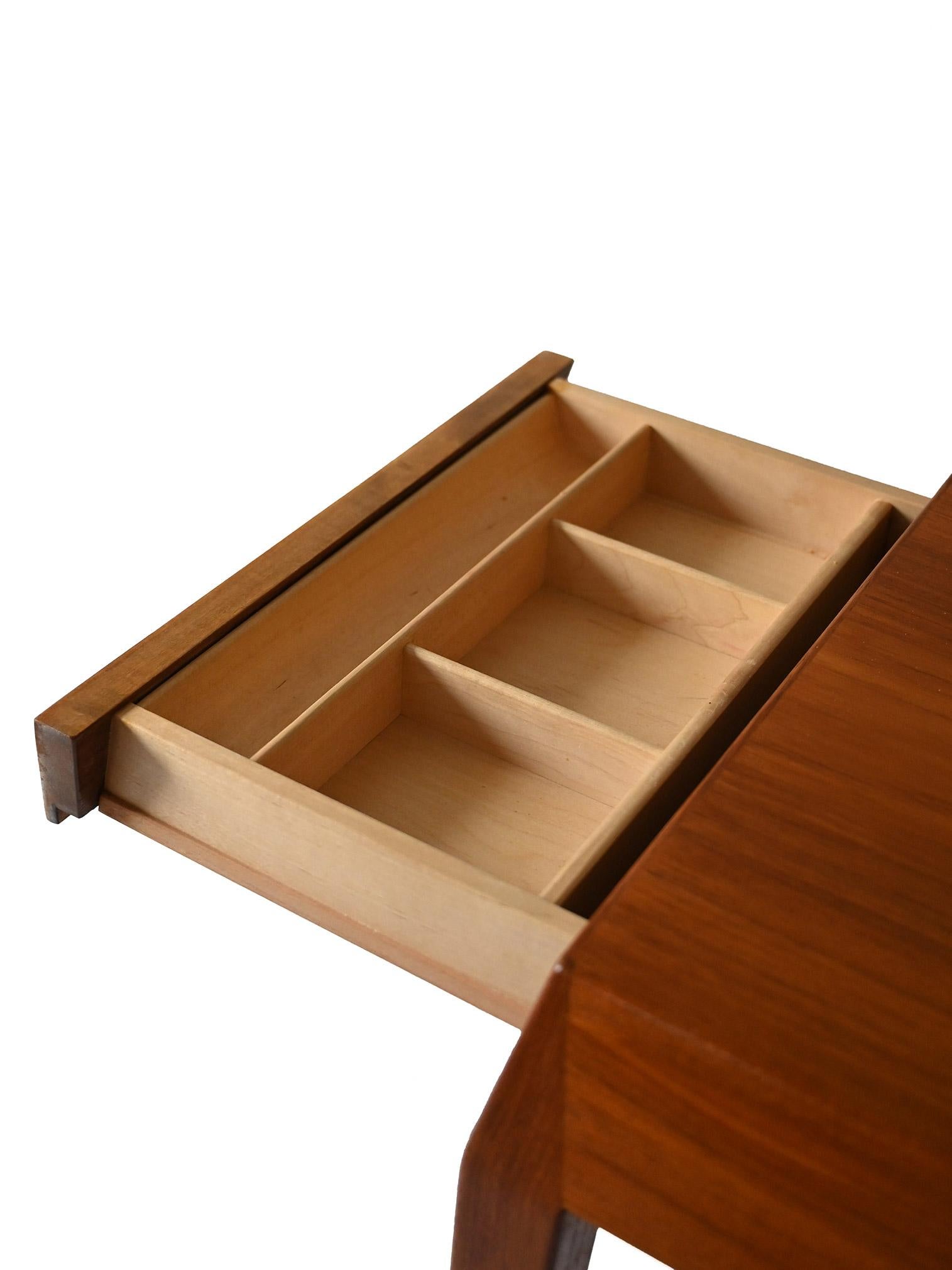 Vintage portalana coffee table by Severin Hansen For Sale 3