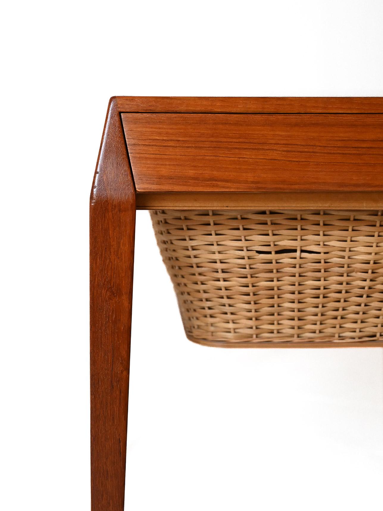 Vintage portalana coffee table by Severin Hansen For Sale 4
