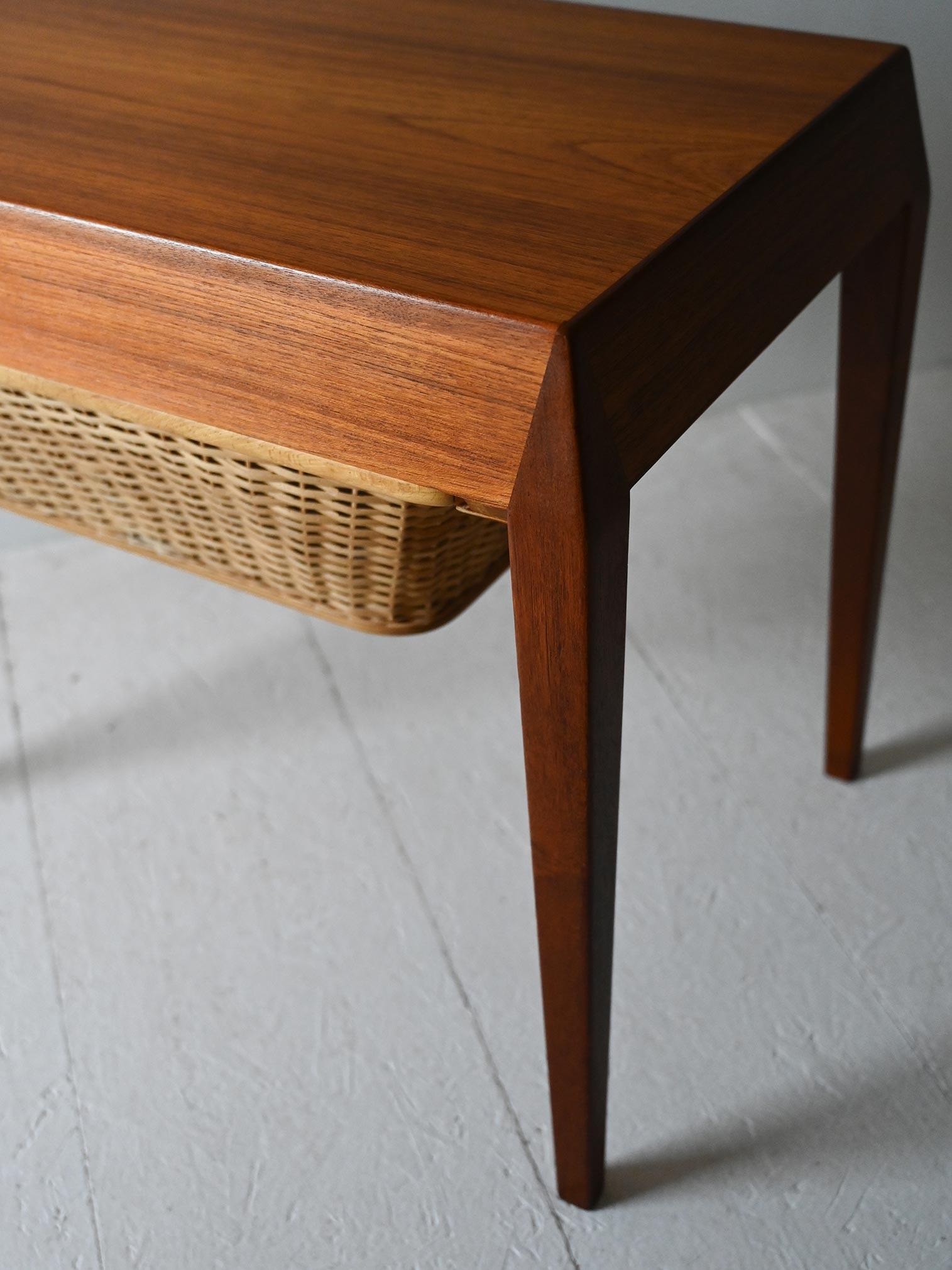Vintage portalana coffee table by Severin Hansen For Sale 1