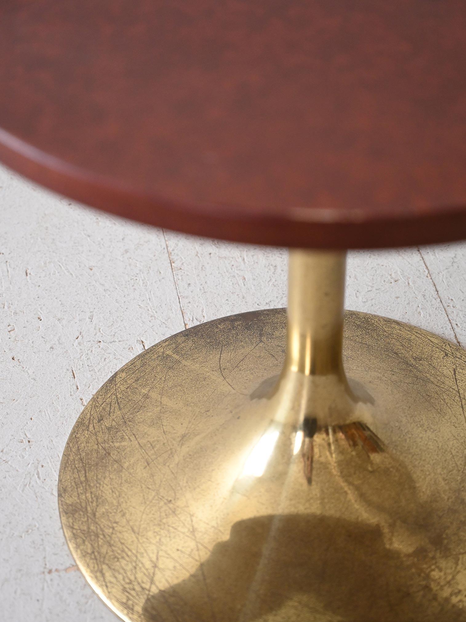 Metal Vintage round leather and metal coffee table For Sale