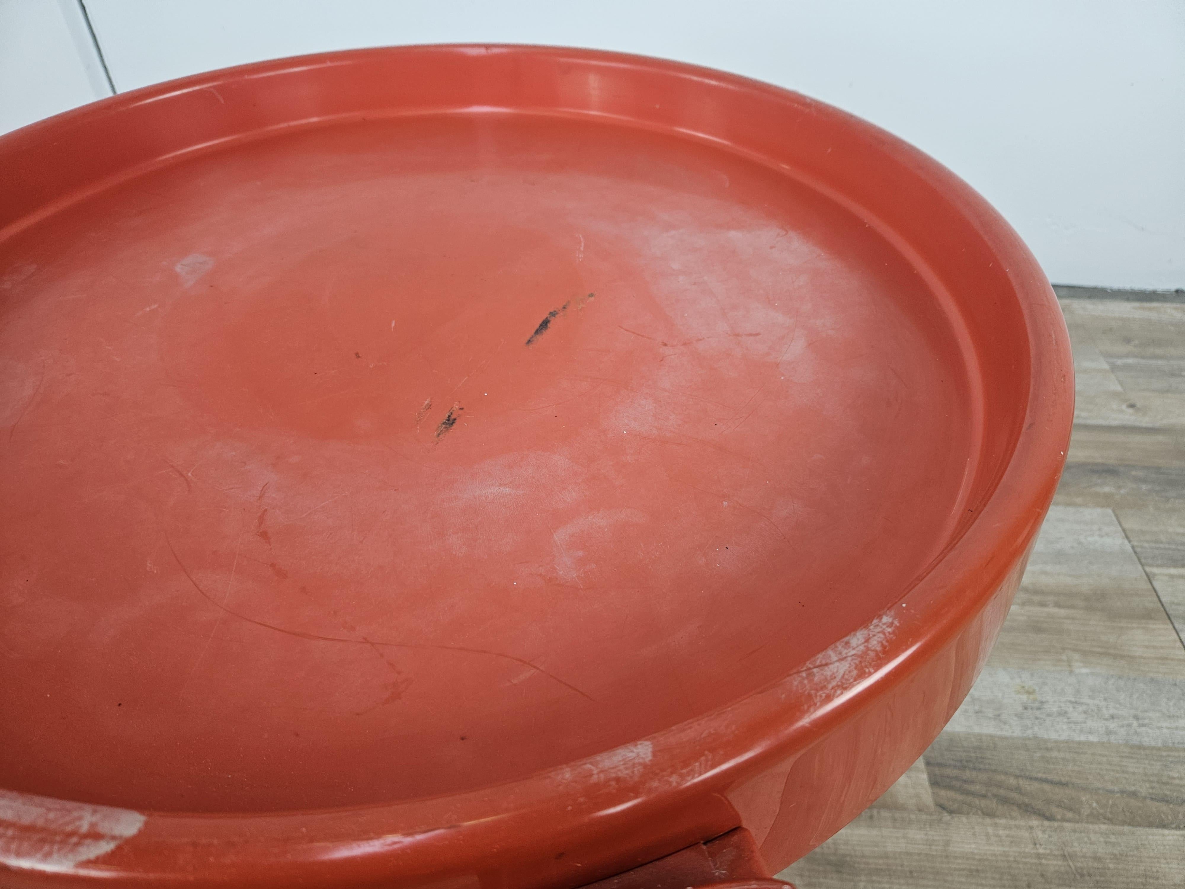 Vintage Space Age plastic coffee table from Dal Vera 1970s For Sale 4