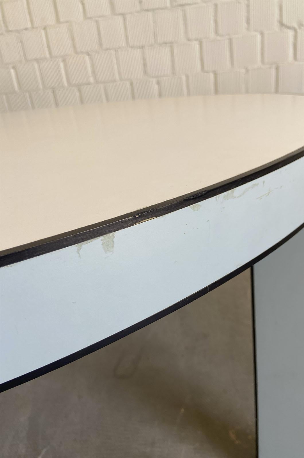 Tavolo 12/12 Dining Table di Pierre Charpin per Memphis/Post Design In condizioni buone in vendita a Ravenna, IT