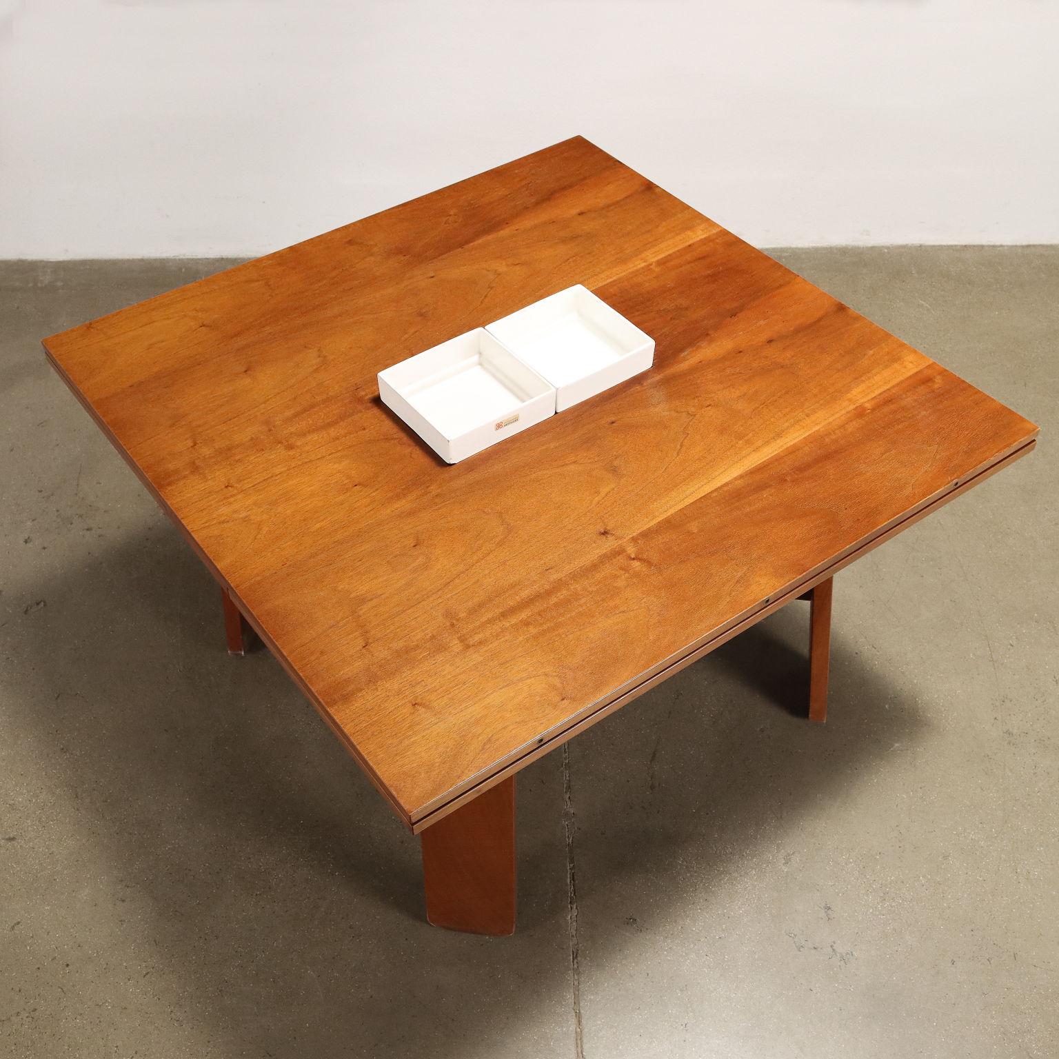 Italian Table 612 by Silvio Coppola for Bernini 1960s  For Sale