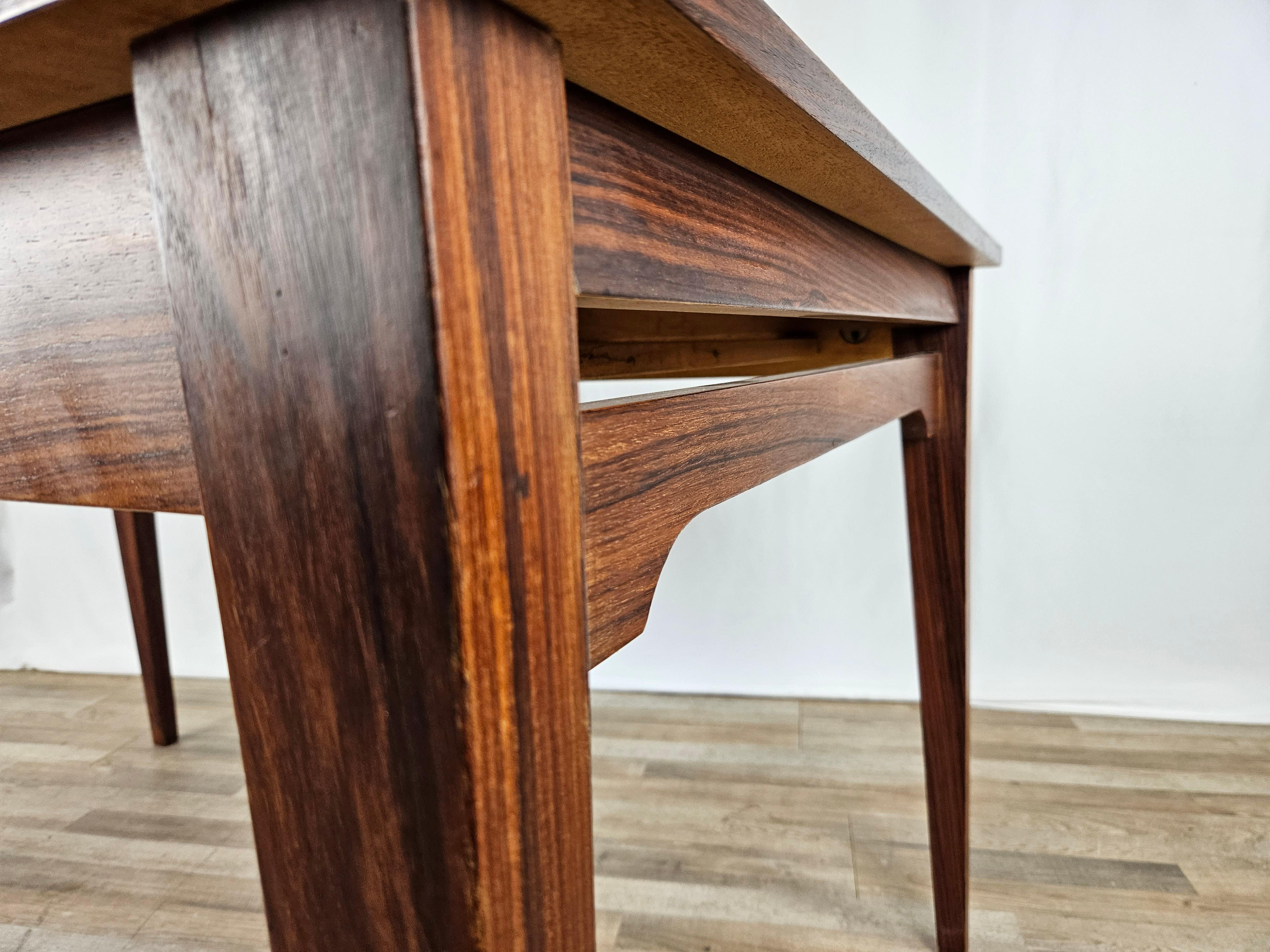 Scandinavian style extending laminate table For Sale 6