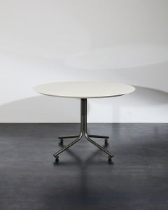 "Amaja" table designed by Vico Magistretti and produced by Gavina, 1960