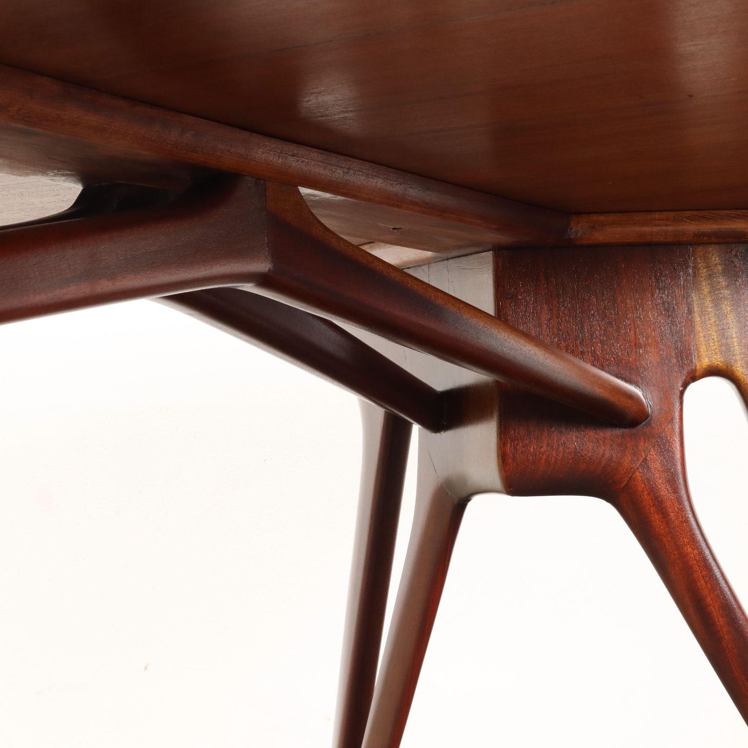 Tavolo Anni 50-60 in legno, ovale, restaurato For Sale 1