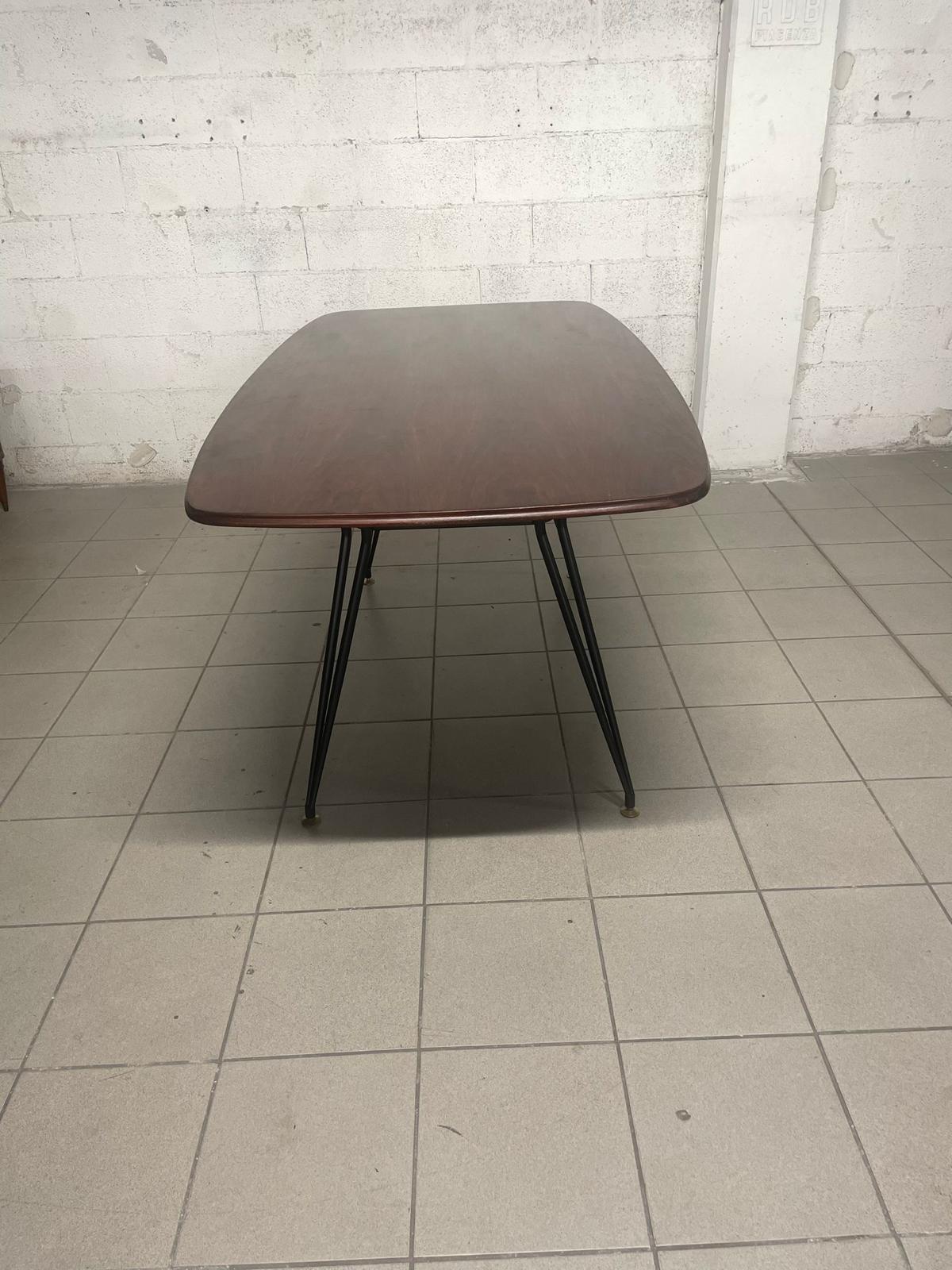 1950s iron and rosewood table For Sale 2