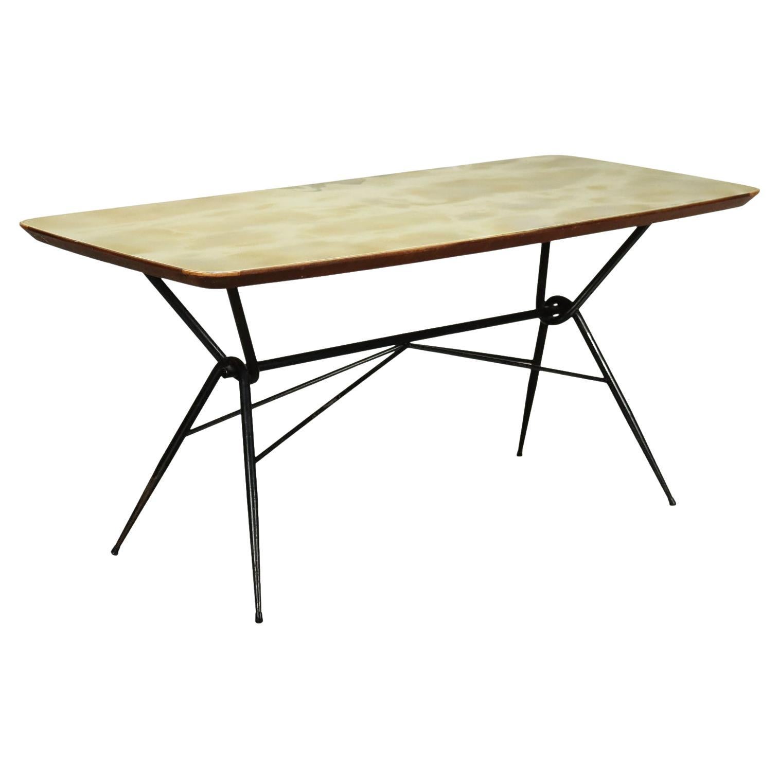 Tavolo Anni 60 piano in vetro colorato bianco