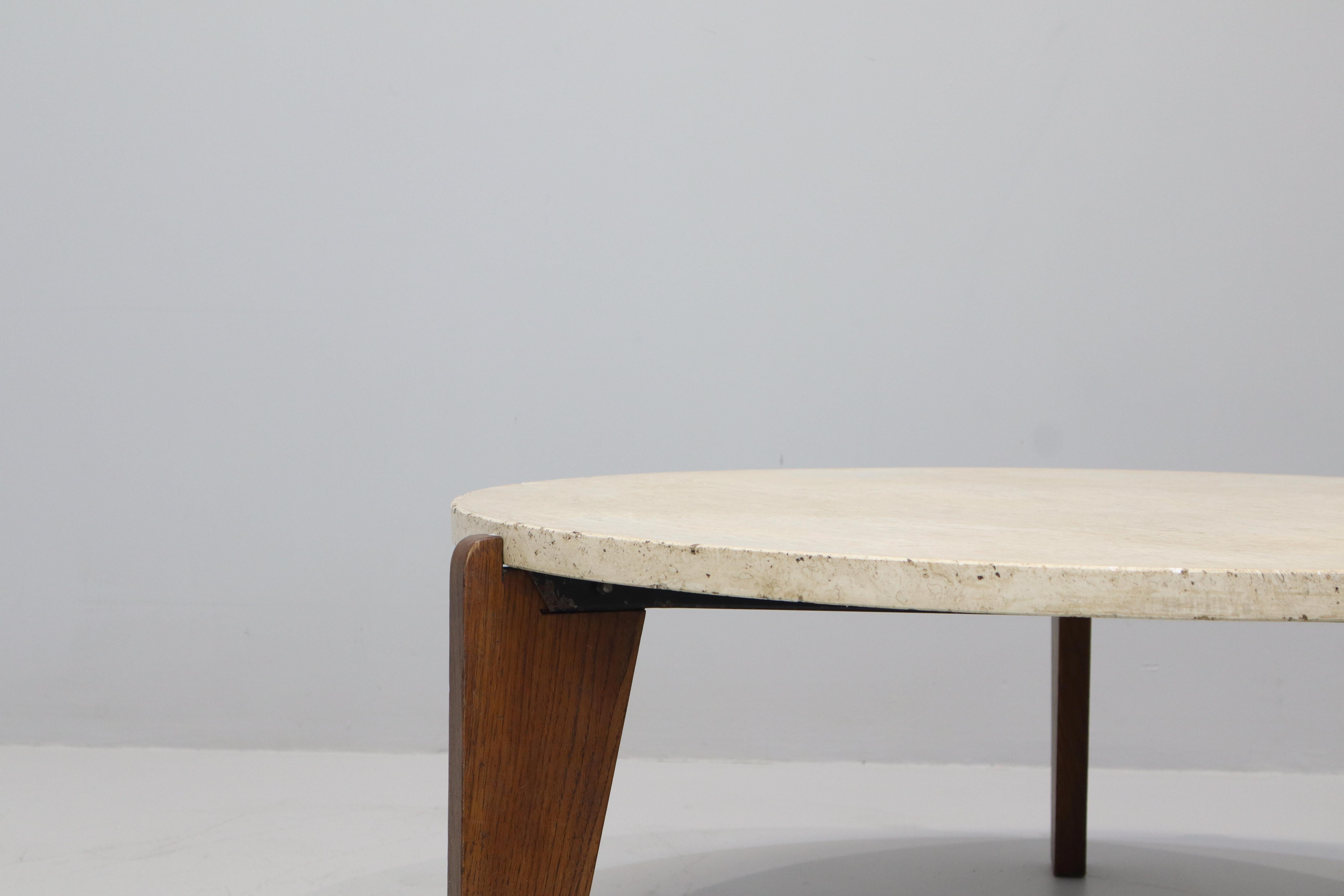 Mesa baja Jean Prouve CB11 'Africa en Bueno estado para la venta en Rovereta, Repubblica di San Marino