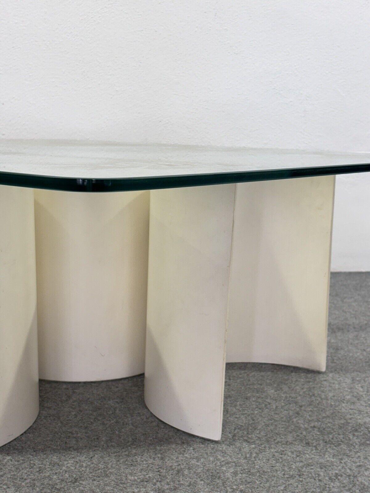 Table basse de salle à manger en bois incurvée de l'ère spatiale Design moderne des années 1970 en vente 1