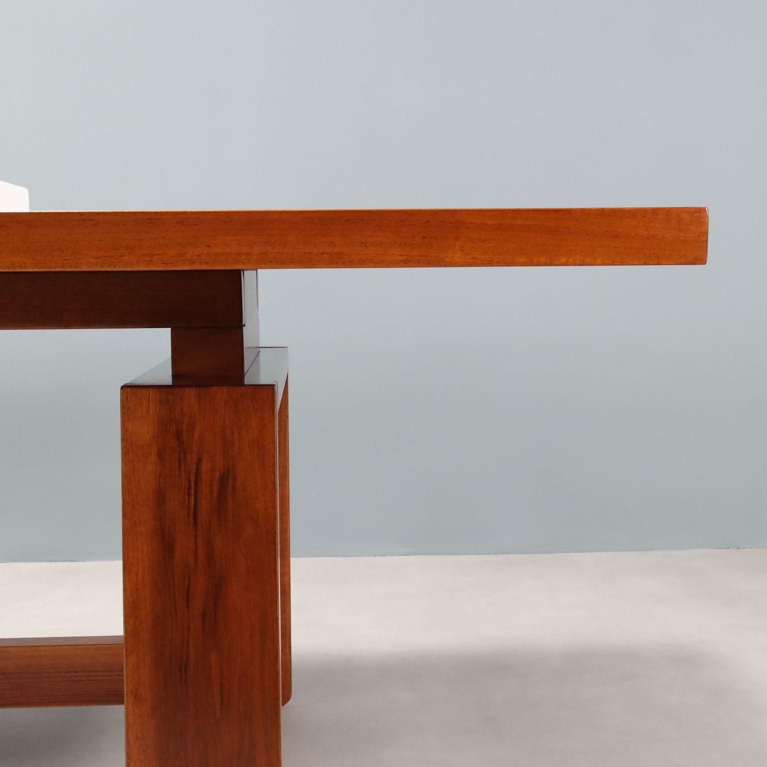Tavolo Bernini Anni '60 con Ceramiche Design di Silvio Coppola In condizioni ottime in vendita a Milano, IT
