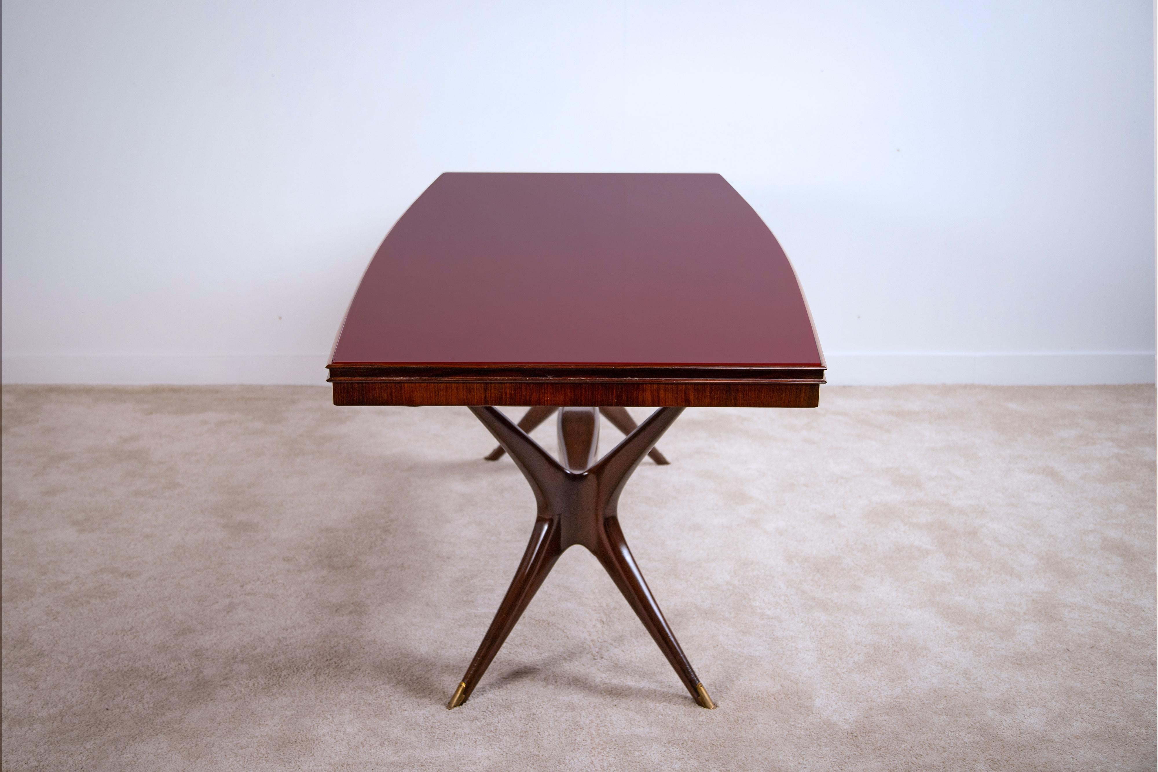 Italian Table avec plateau en verre attribuée à Ico Parisi, Italie, années 1950 en vente