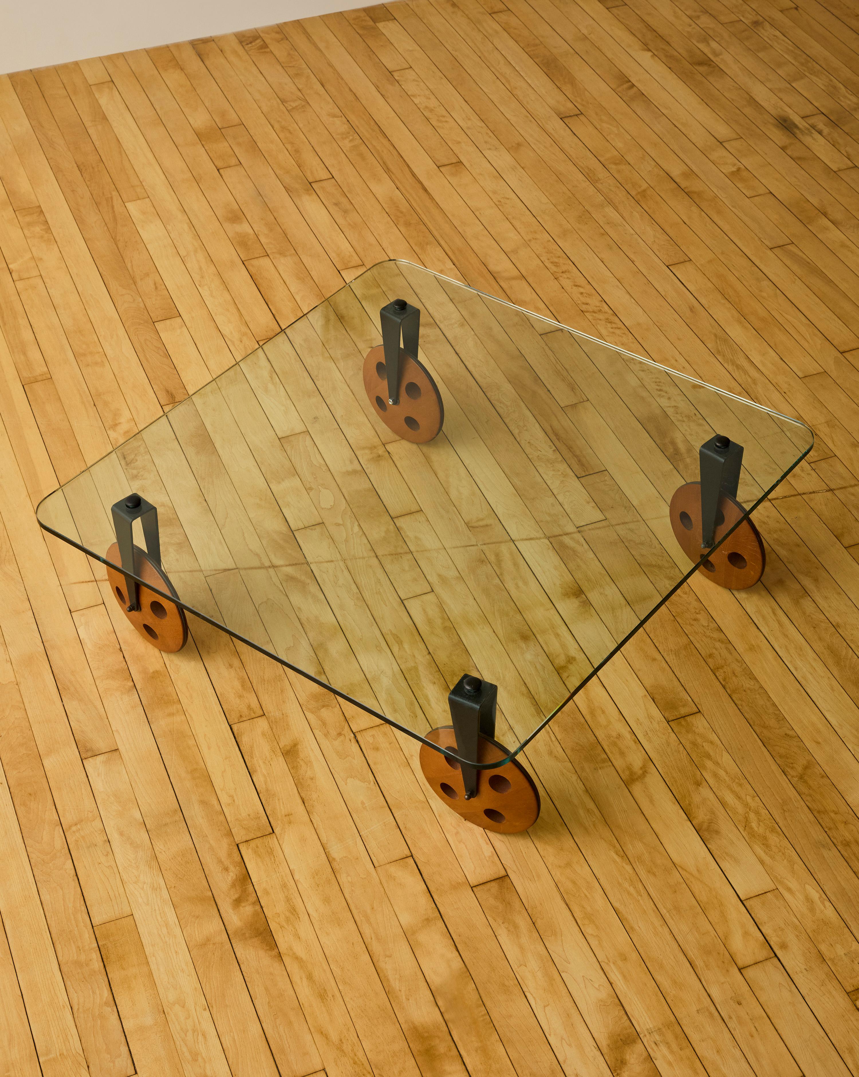Late 20th Century 'Tavolo con Ruote' Glass Coffee table by Gae Aulenti